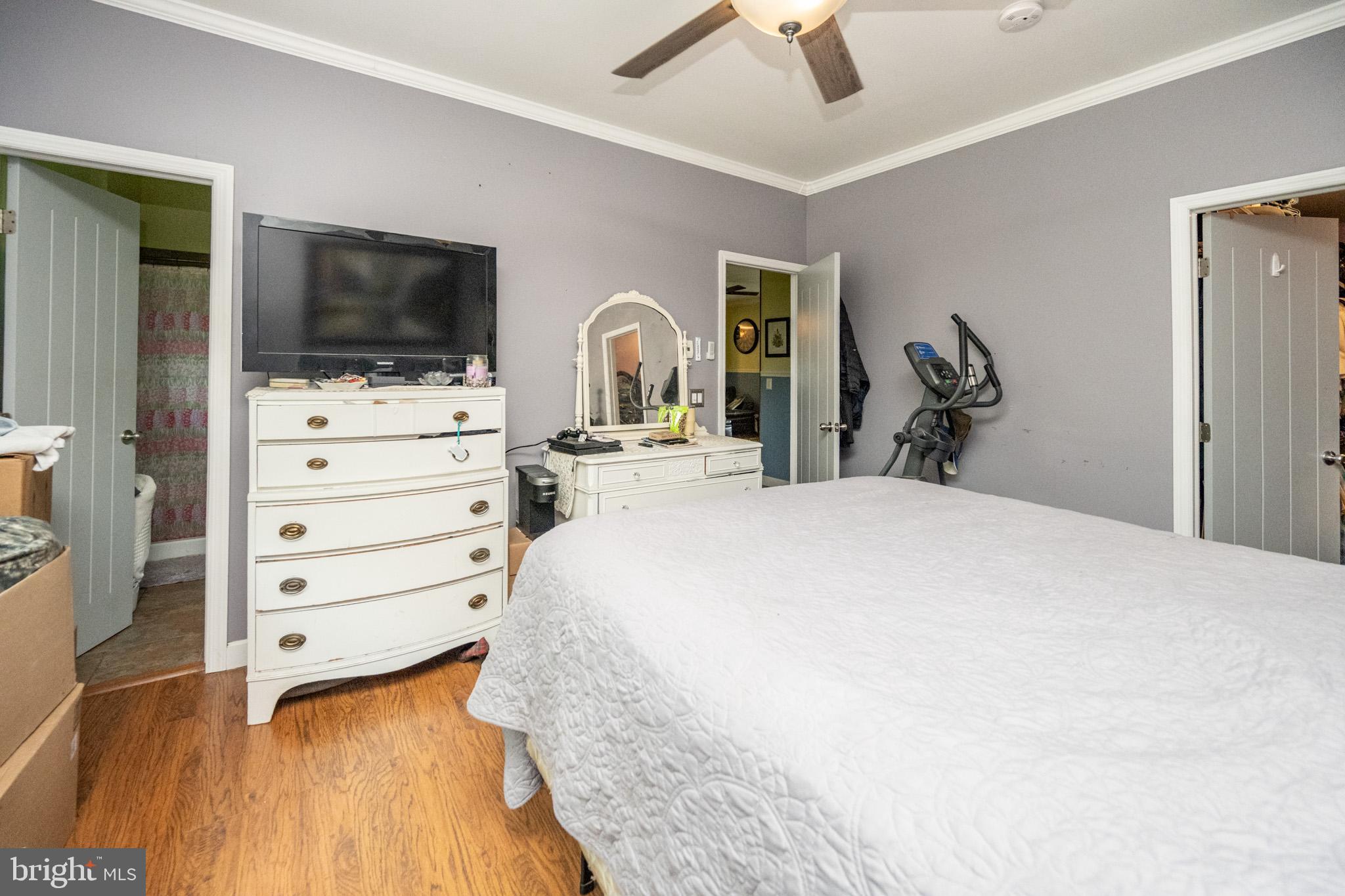 THE HIGHLANDS - Residential