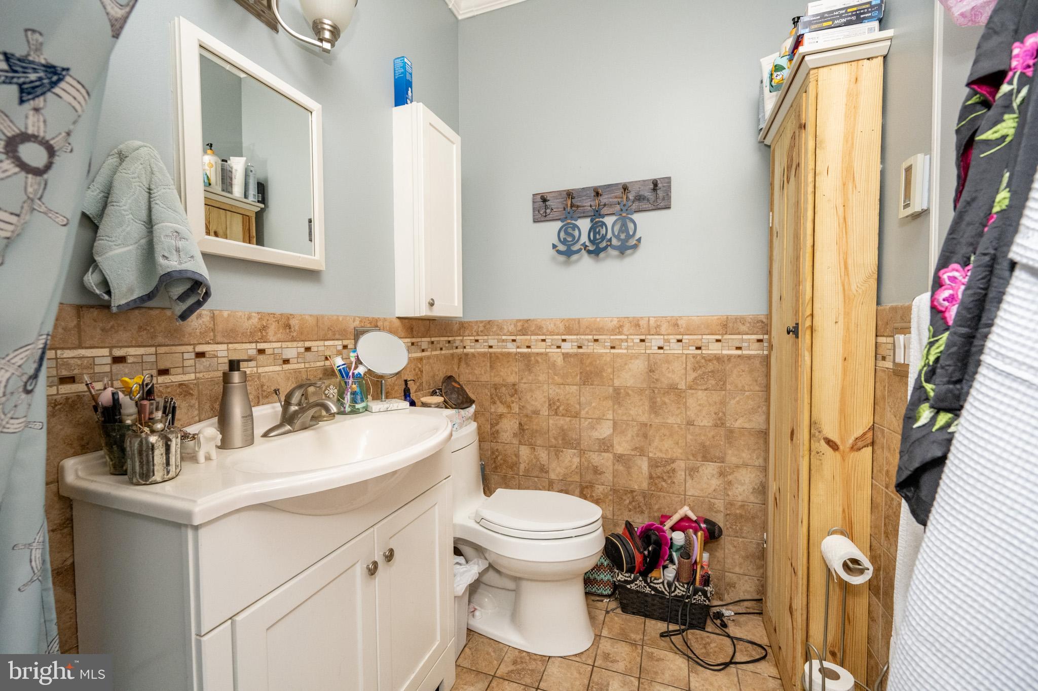 THE HIGHLANDS - Residential