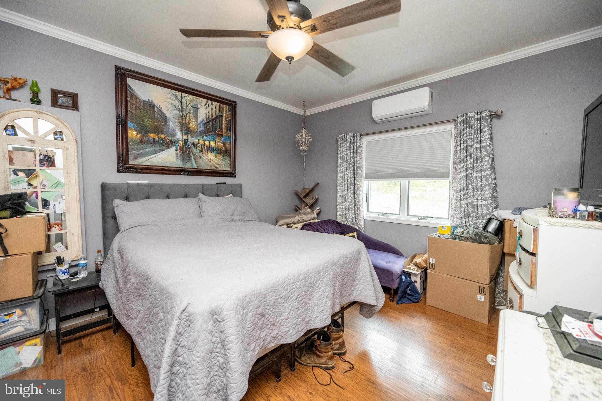 THE HIGHLANDS - Residential