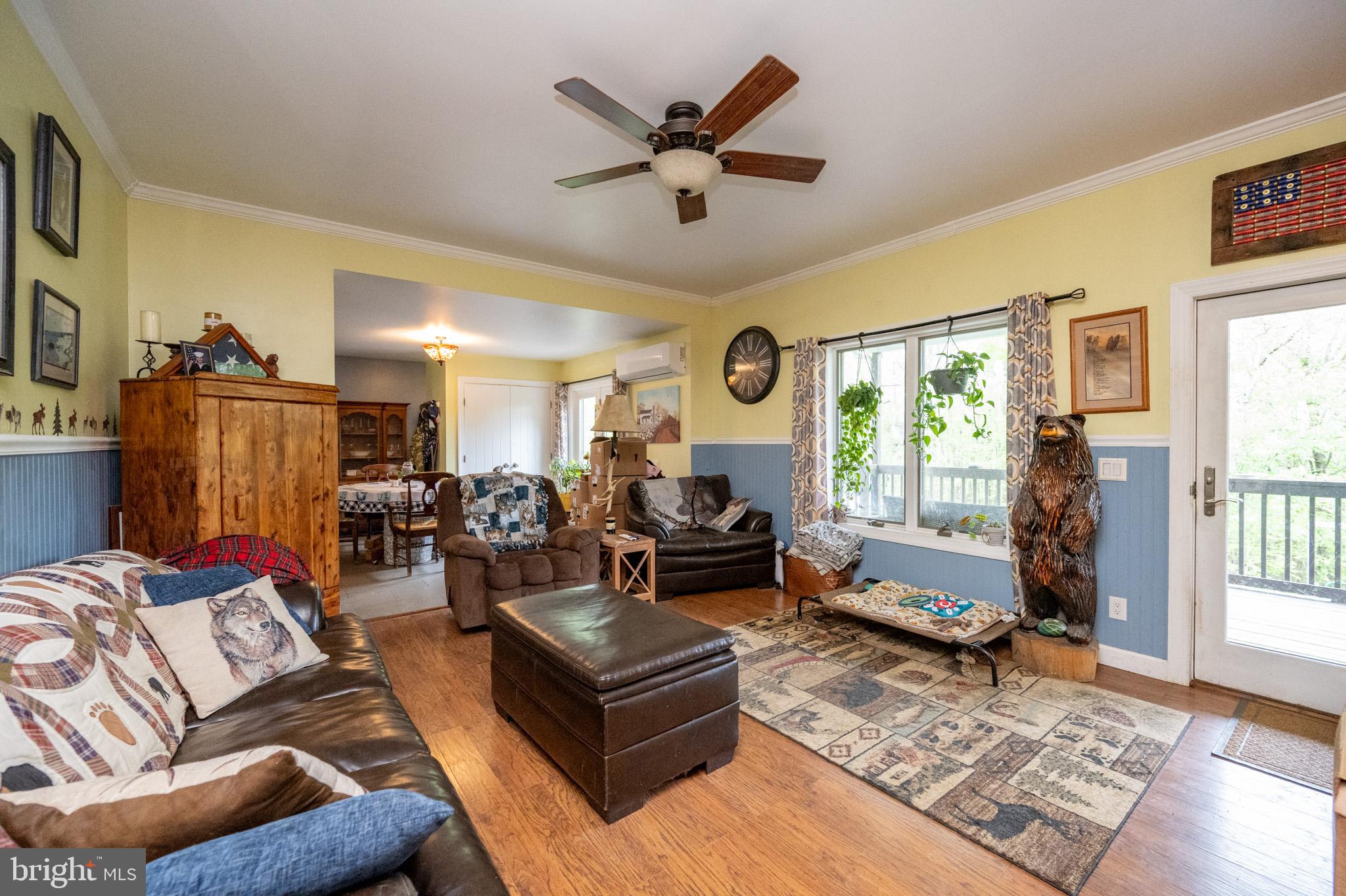 THE HIGHLANDS - Residential