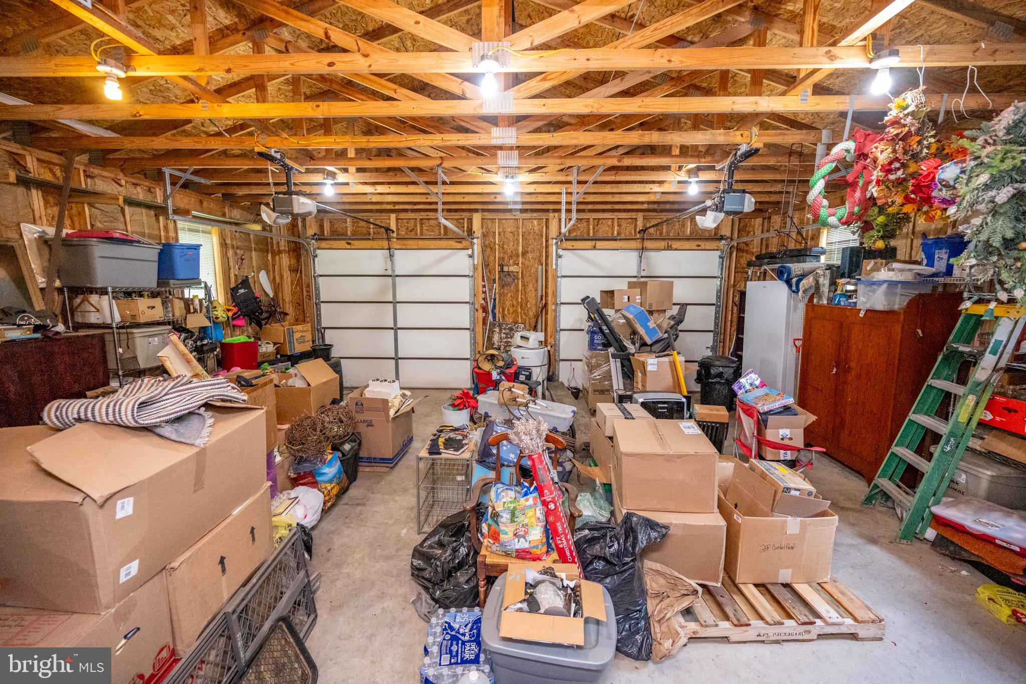 THE HIGHLANDS - Residential