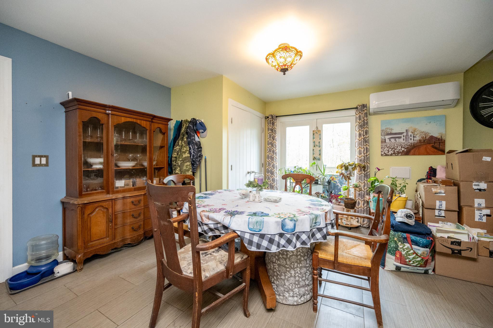 THE HIGHLANDS - Residential