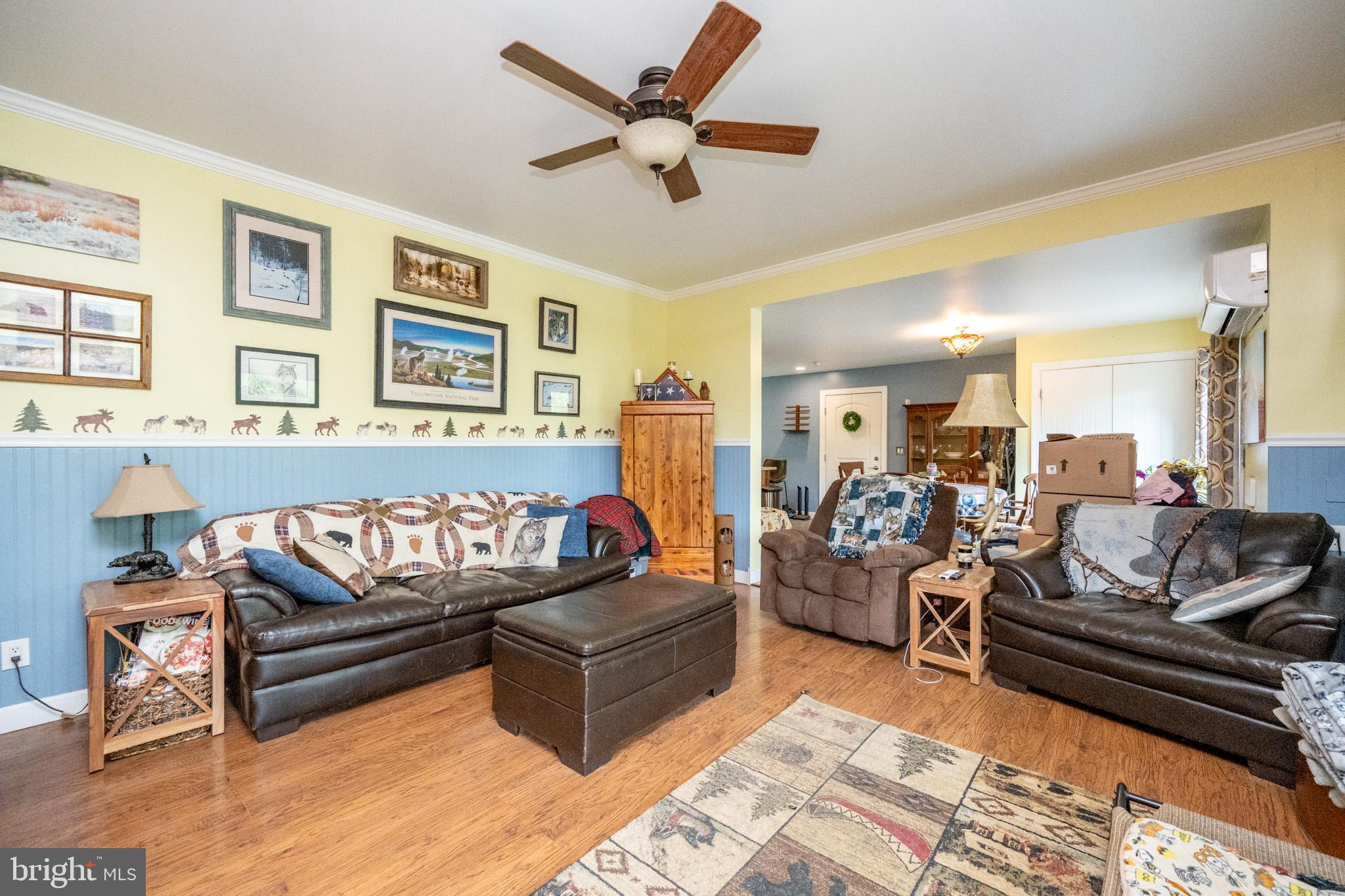 THE HIGHLANDS - Residential