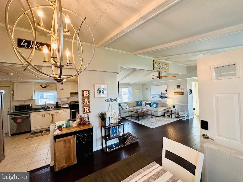 MONTEGO BAY - Residential