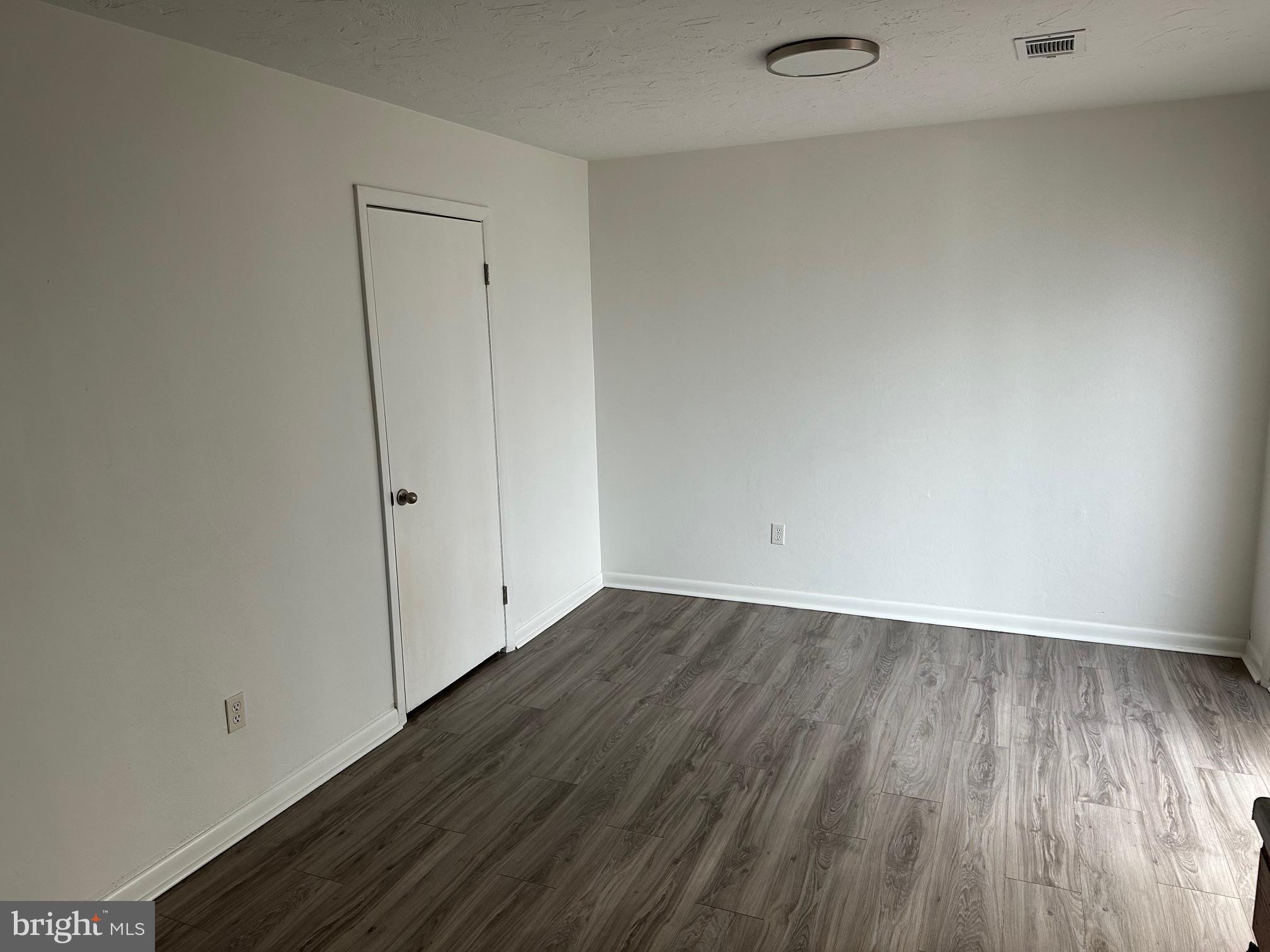 MCSHERRSTOWN - Residential