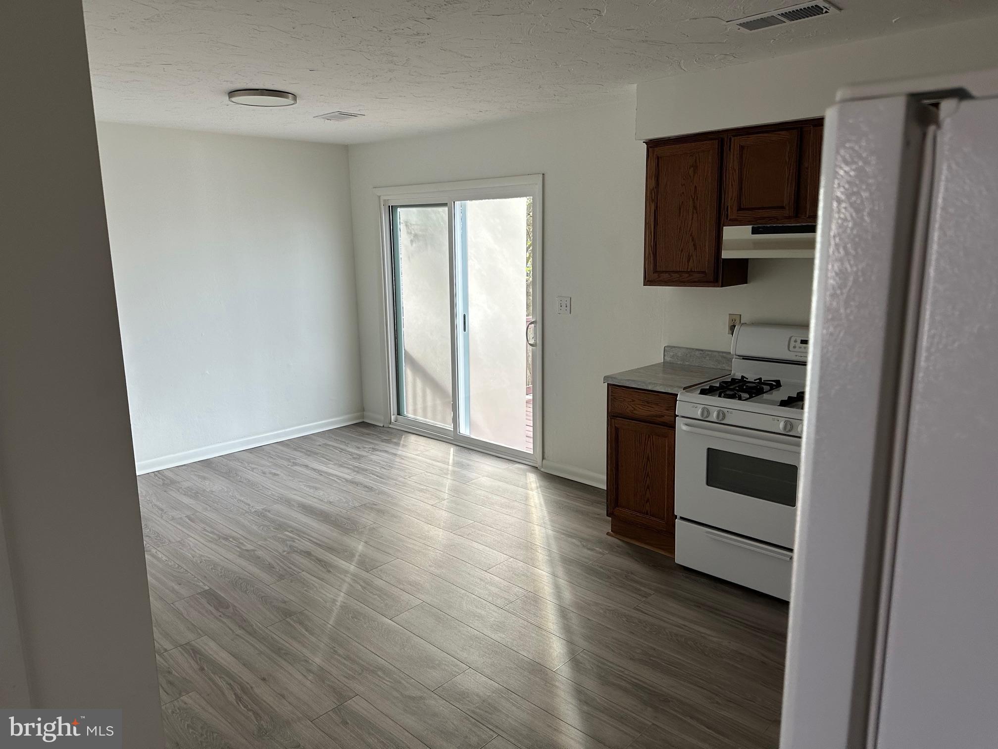 MCSHERRSTOWN - Residential