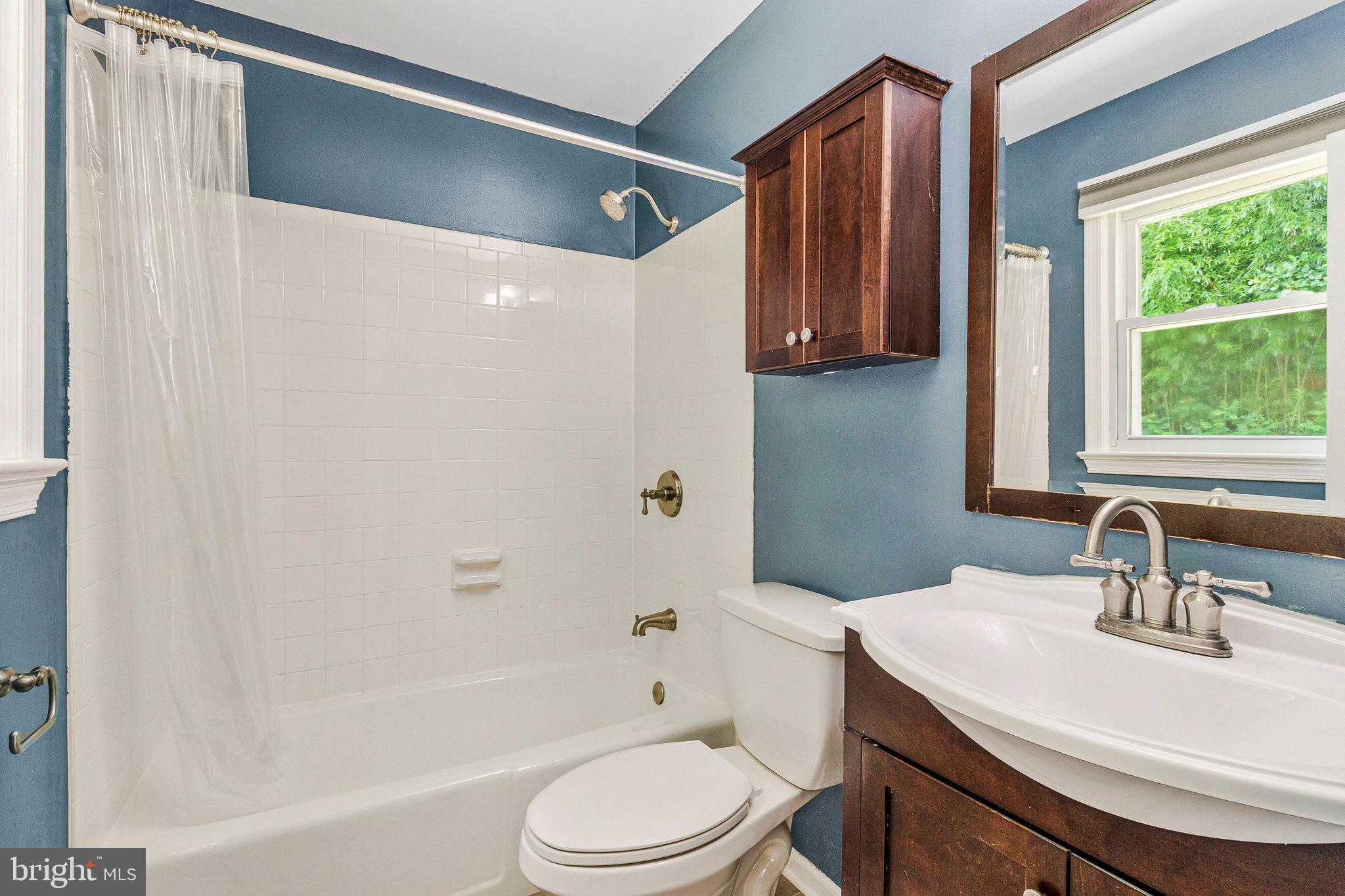 SARATOGA - Residential Lease