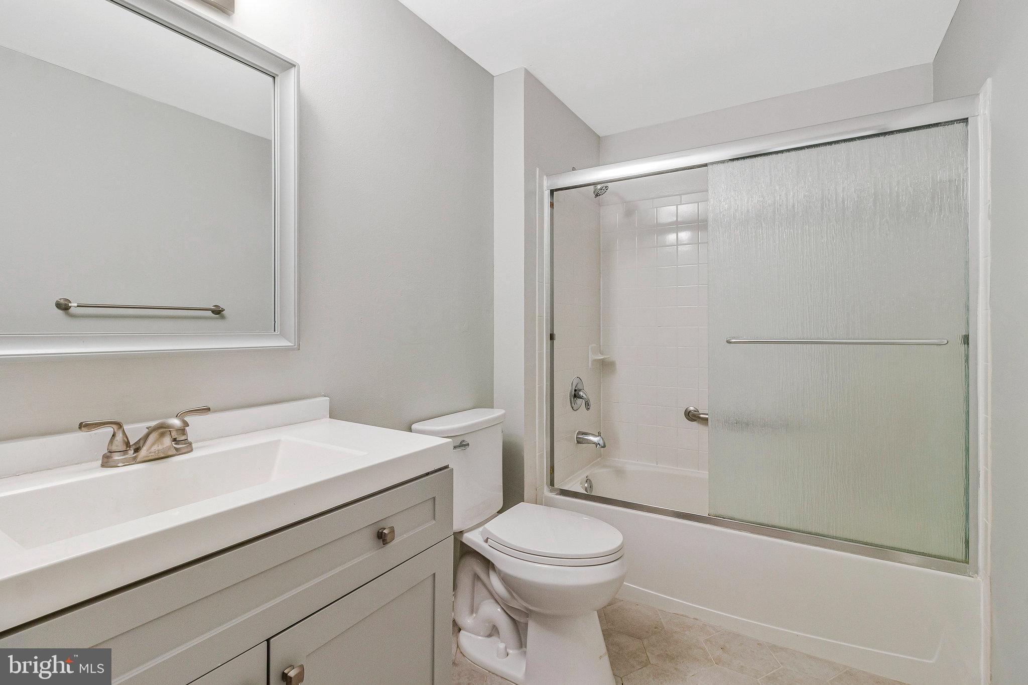 SARATOGA - Residential Lease