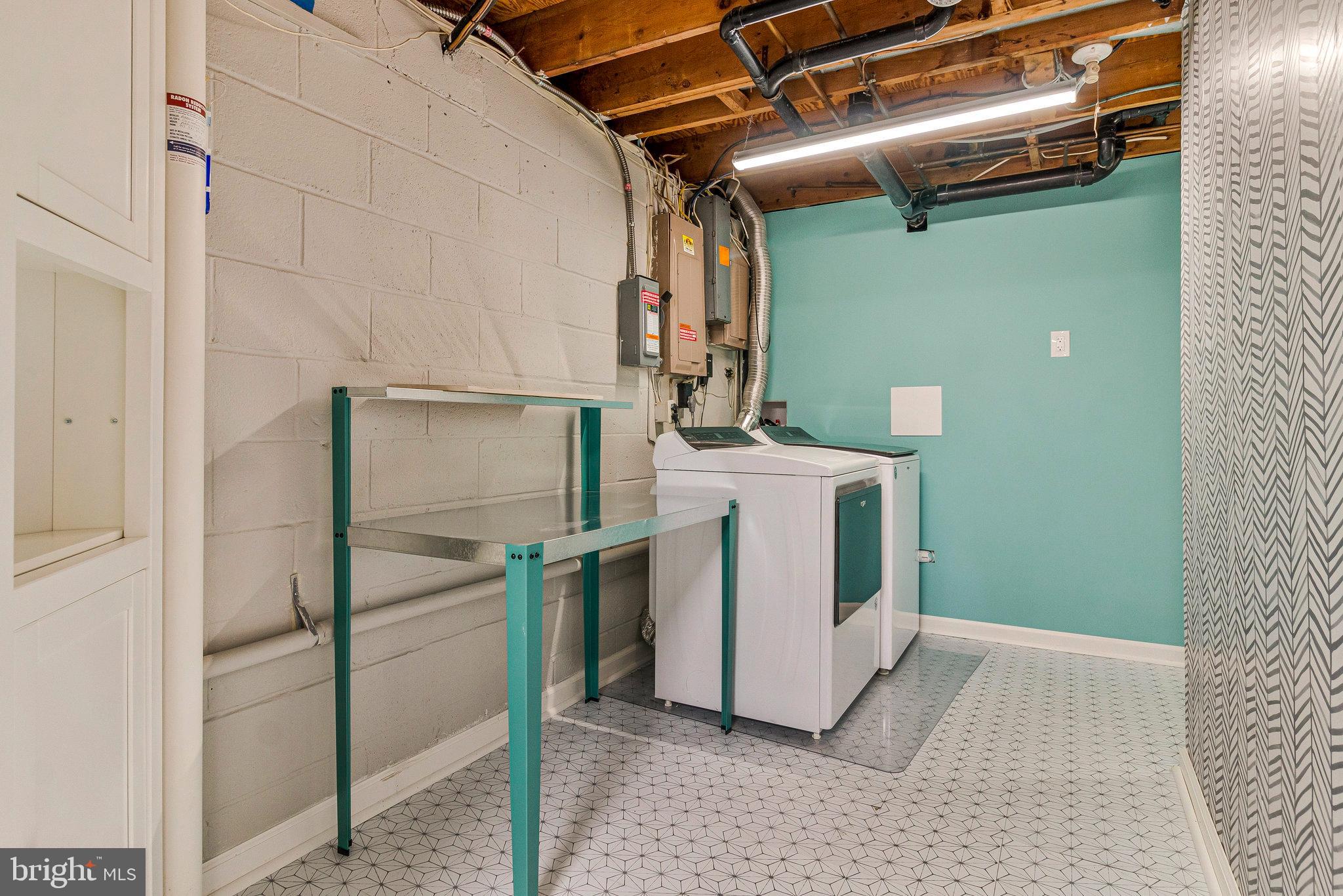 SARATOGA - Residential Lease