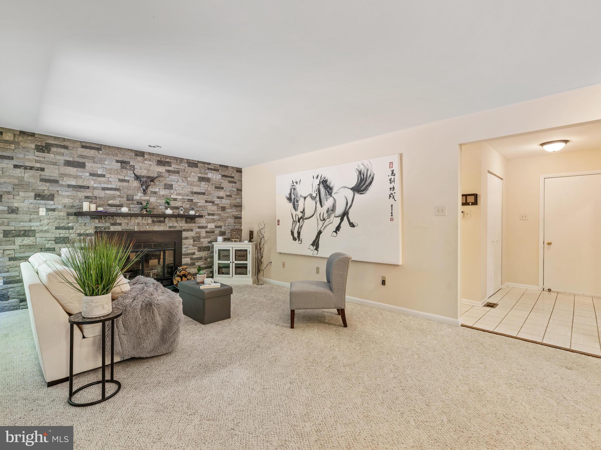 VILLAGE OF HICKORY RIDGE - Residential