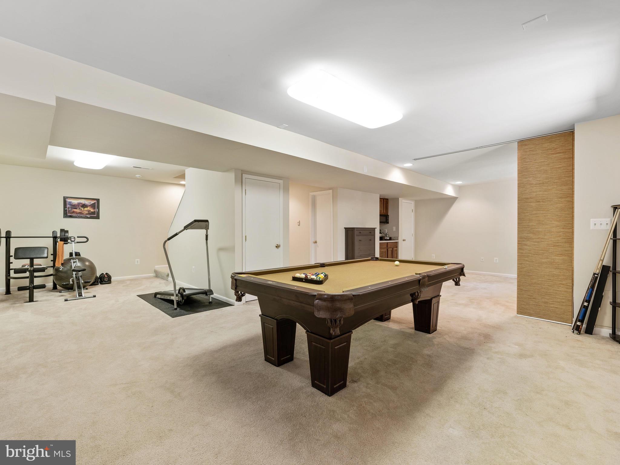 VILLAGE OF HICKORY RIDGE - Residential