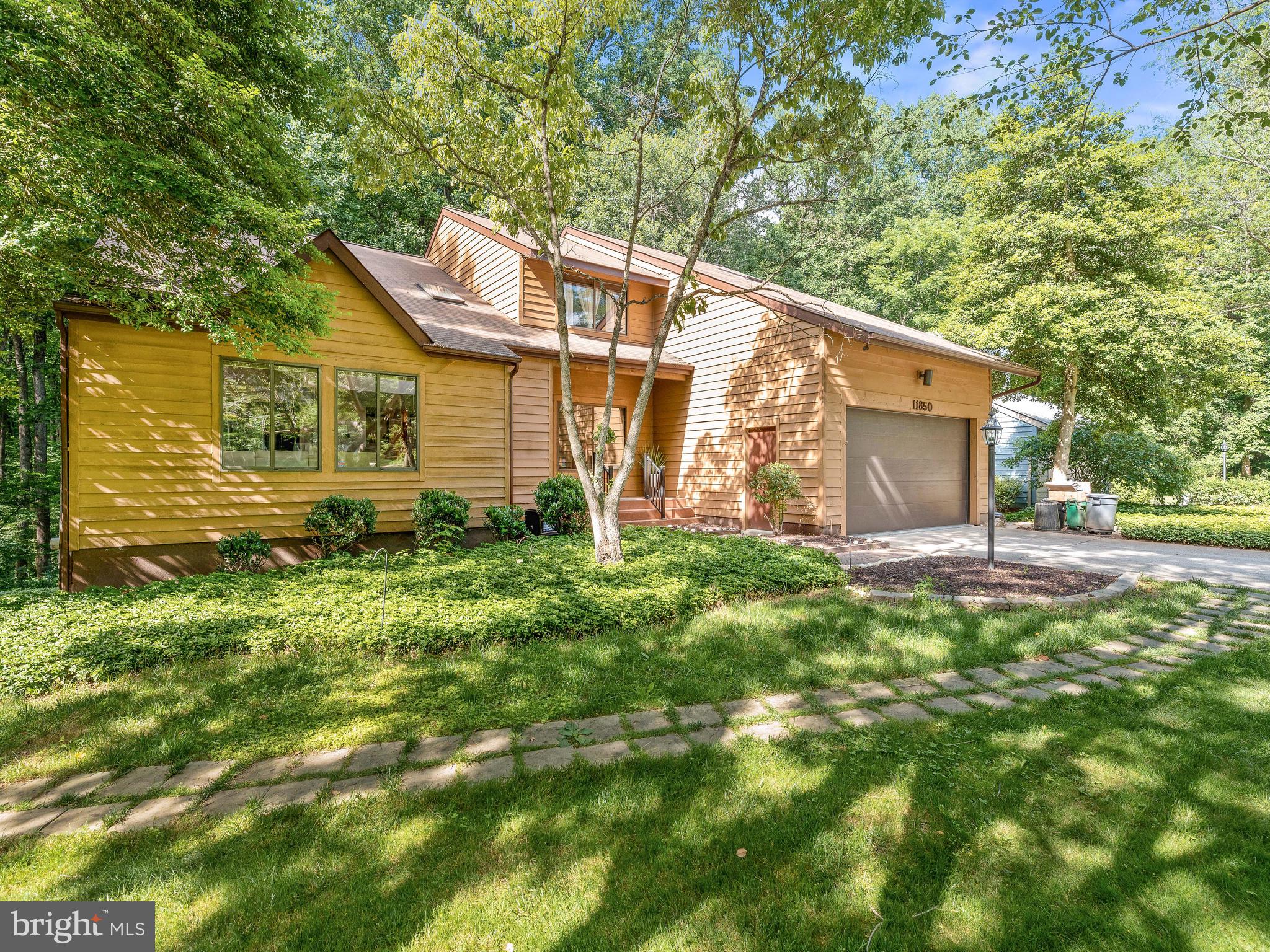 VILLAGE OF HICKORY RIDGE - Residential