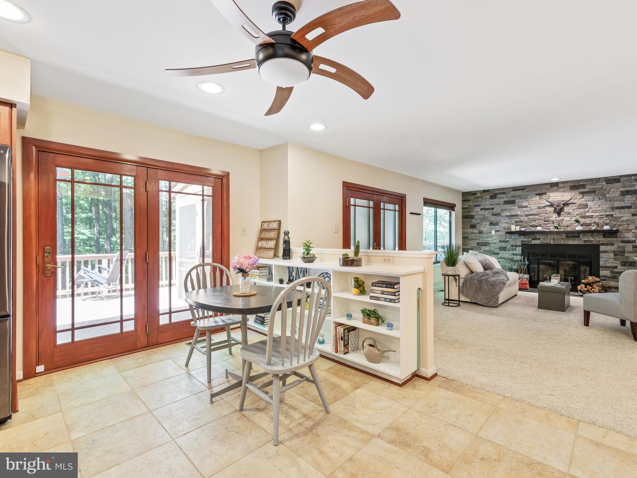 VILLAGE OF HICKORY RIDGE - Residential