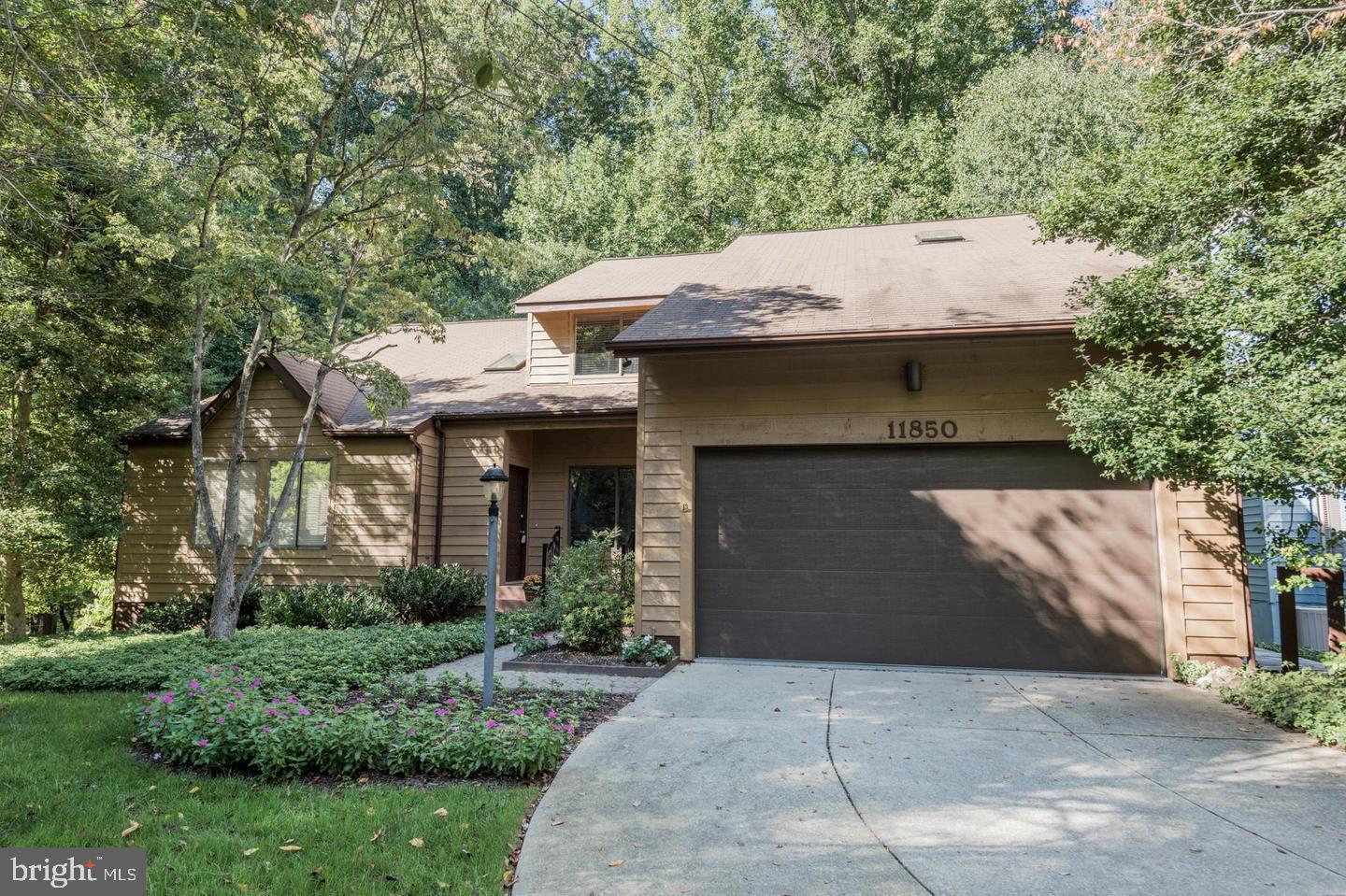 VILLAGE OF HICKORY RIDGE - Residential