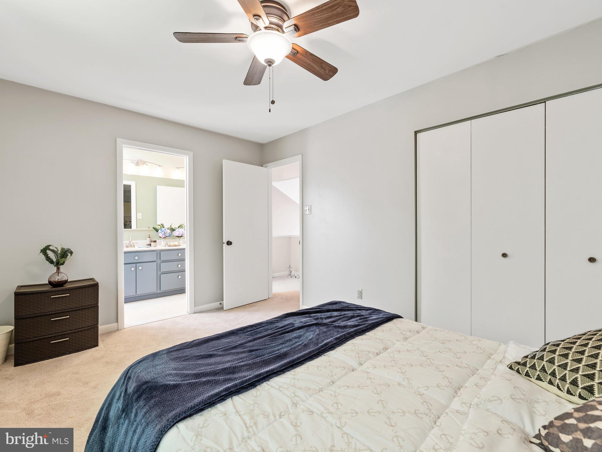 VILLAGE OF HICKORY RIDGE - Residential