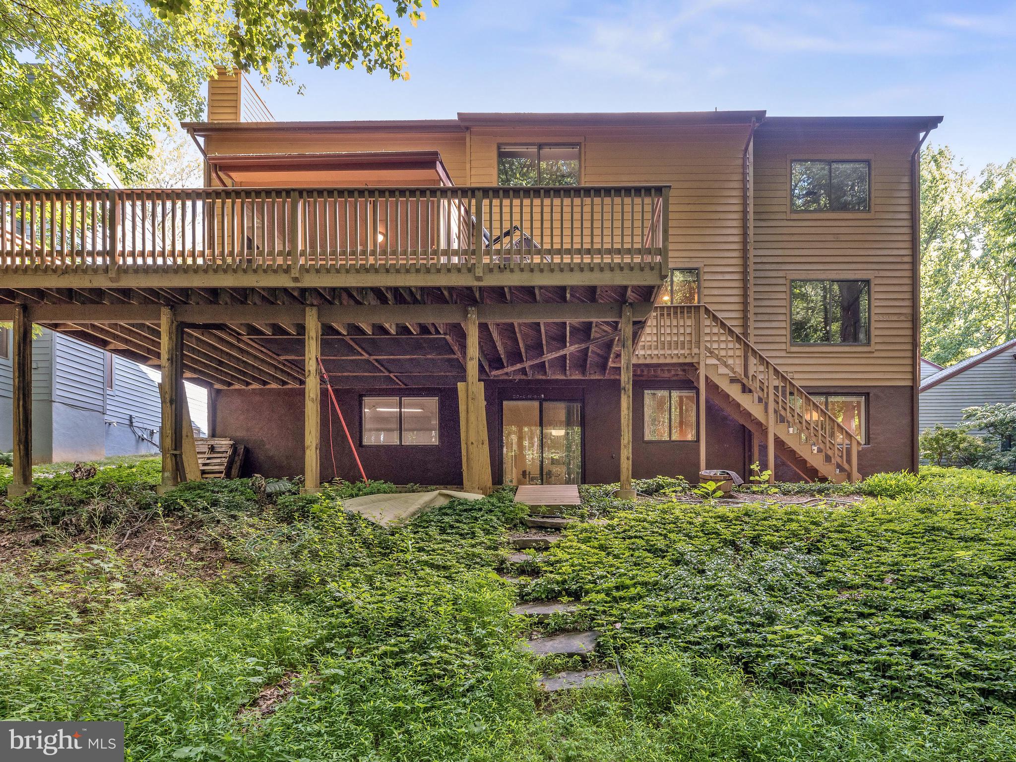 VILLAGE OF HICKORY RIDGE - Residential