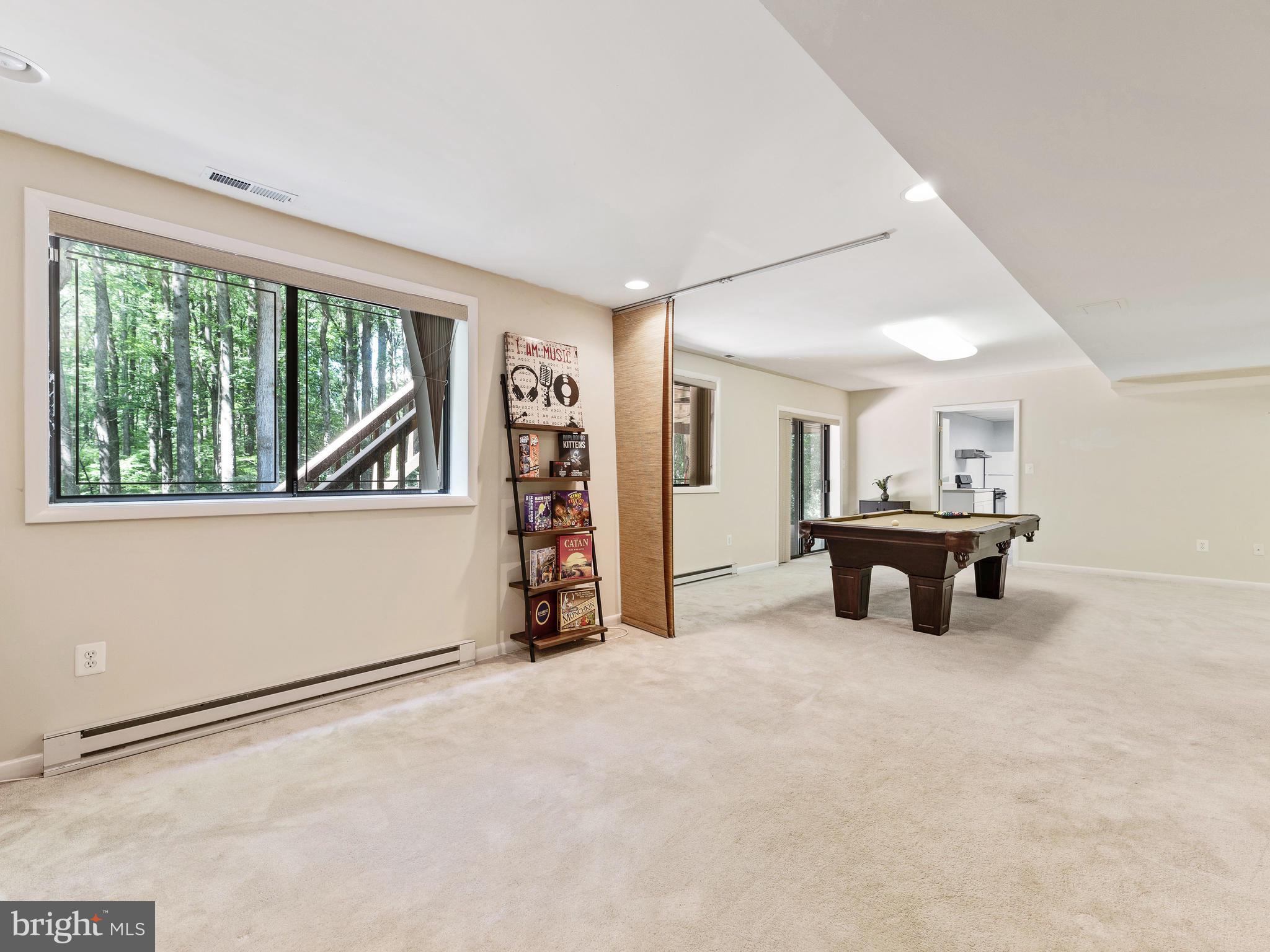 VILLAGE OF HICKORY RIDGE - Residential