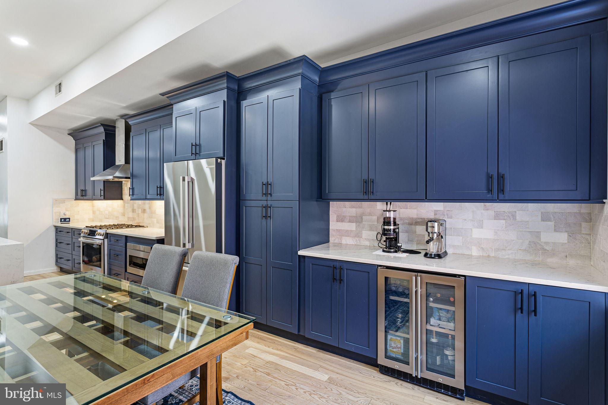 FAIRMOUNT - Residential