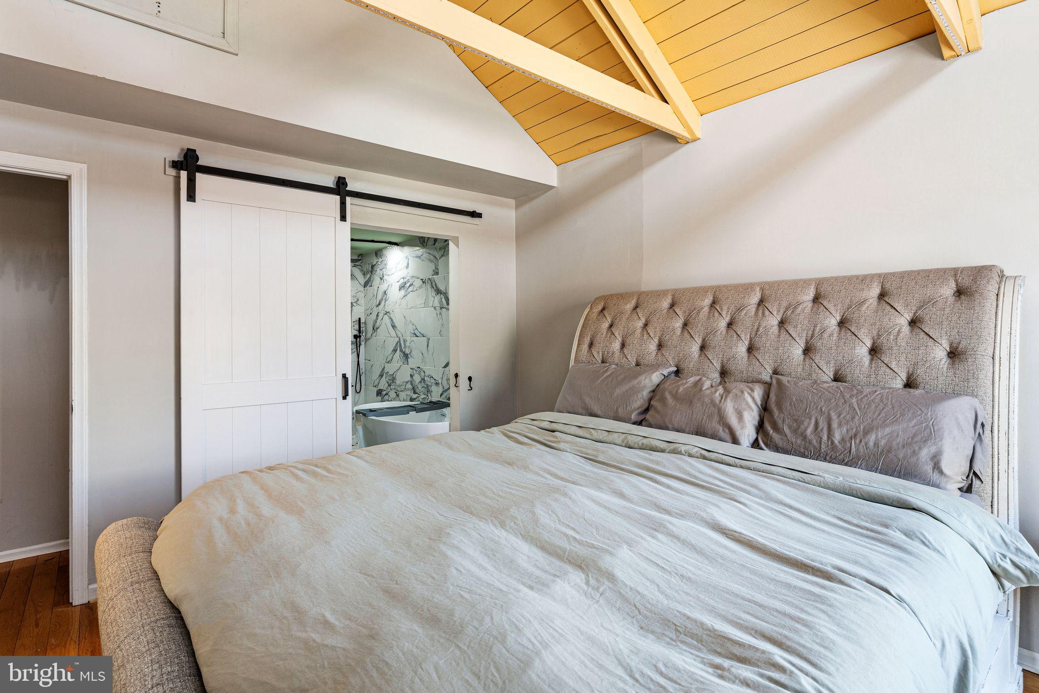 FAIRMOUNT - Residential