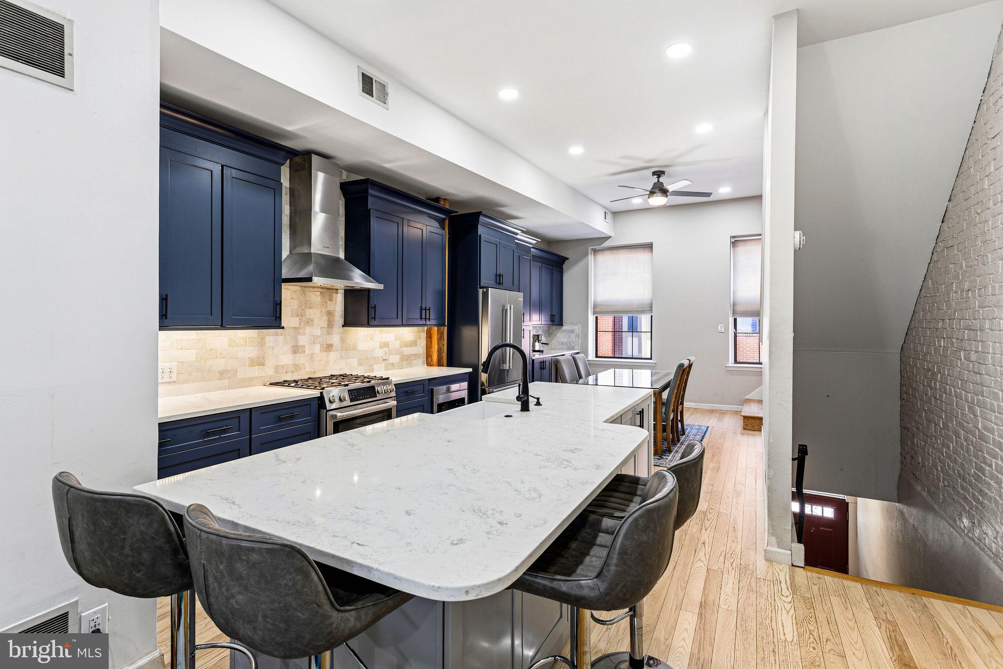 FAIRMOUNT - Residential