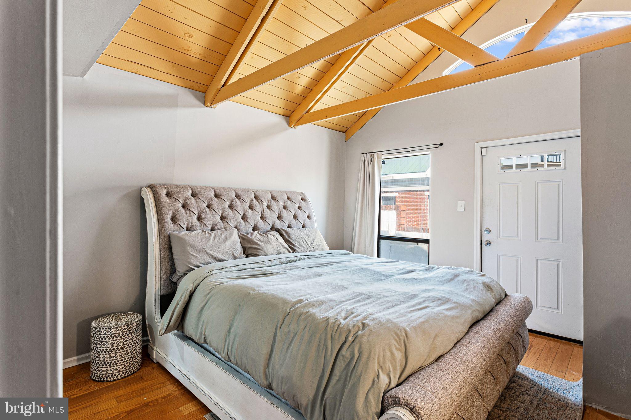 FAIRMOUNT - Residential