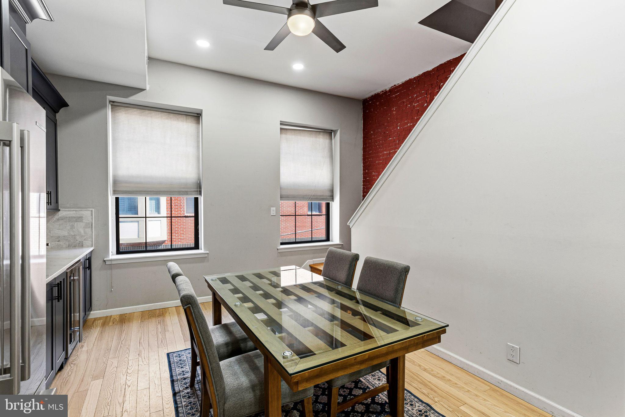 FAIRMOUNT - Residential