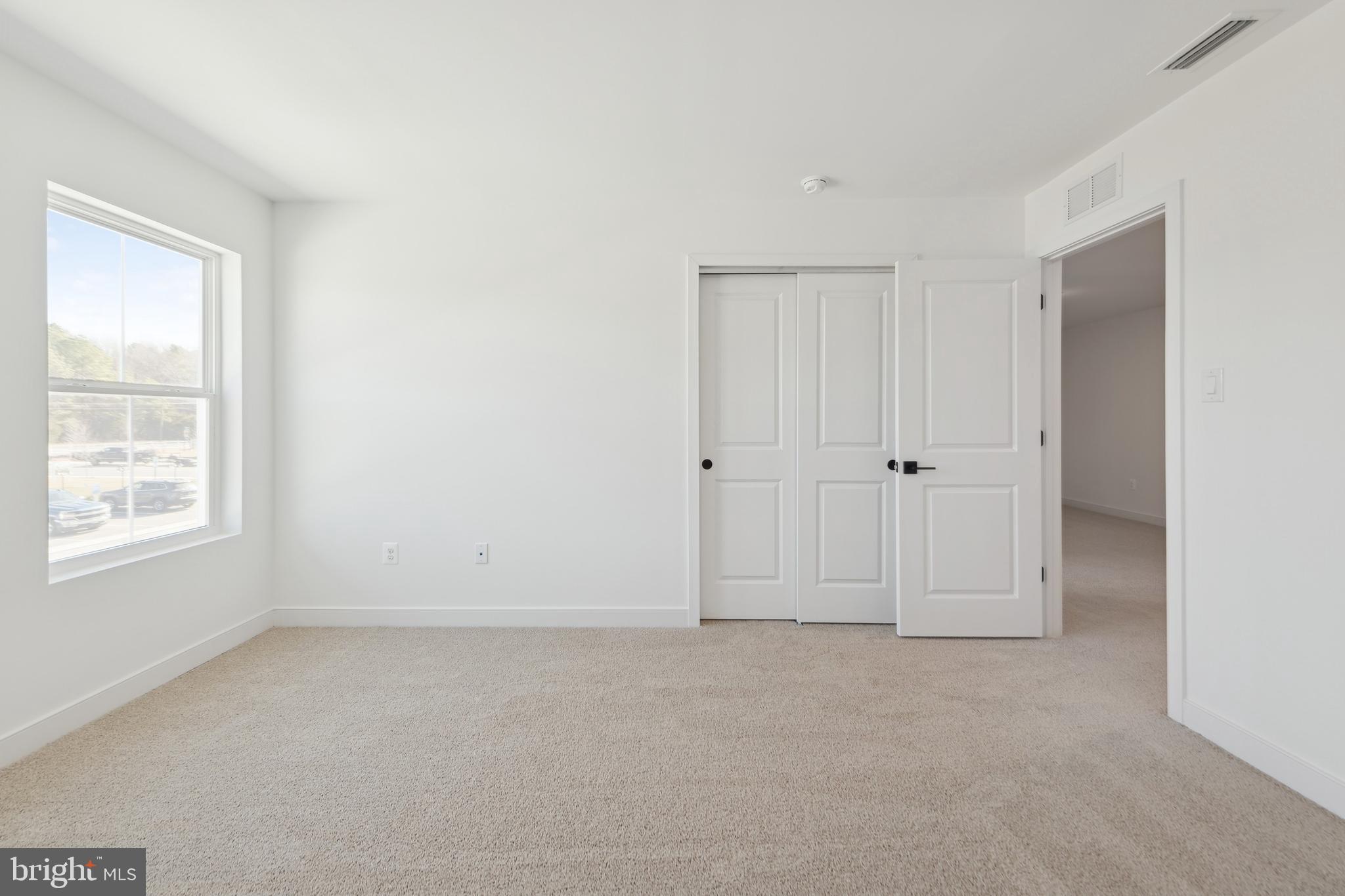 ADMIRAL'S LANDING - Residential