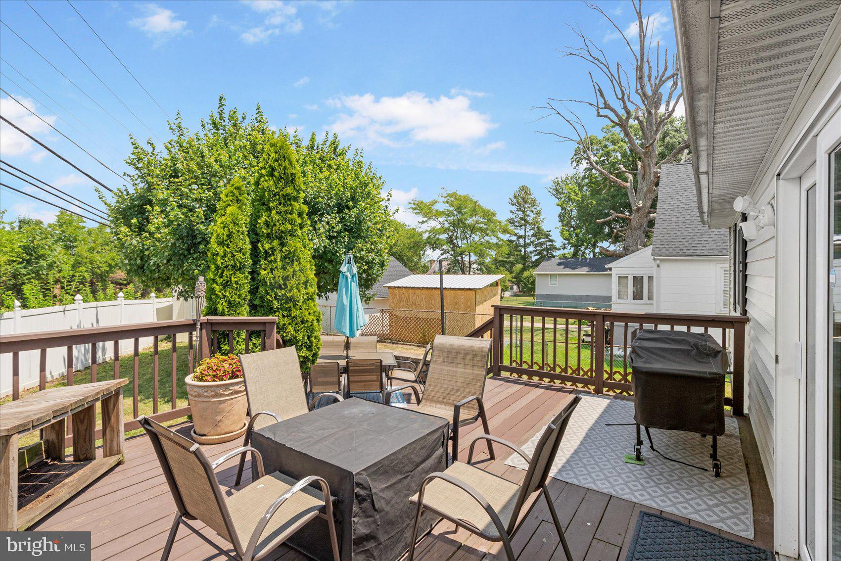 ROSEDALE GARDENS - Residential