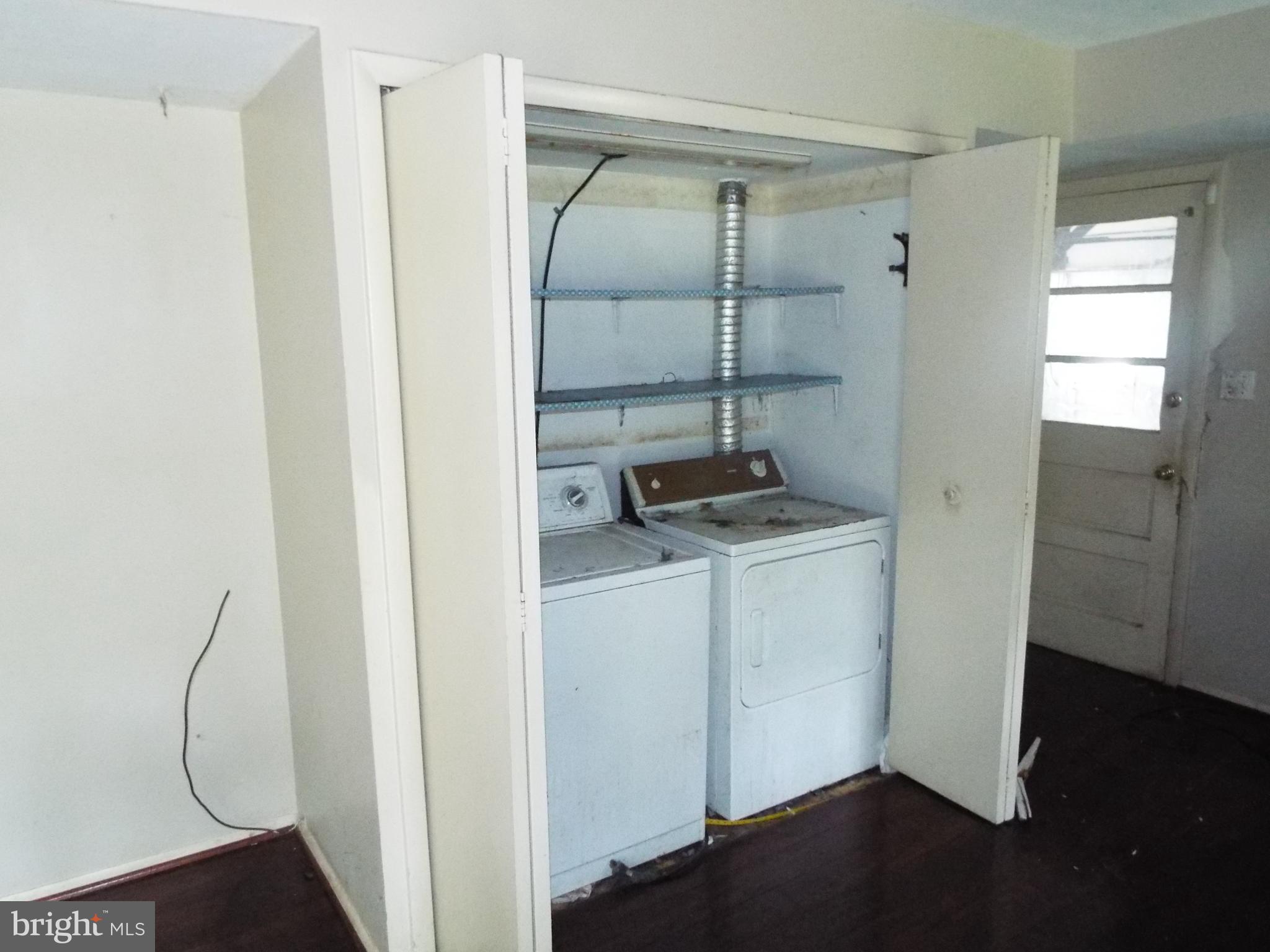 CARRINGTON - Residential