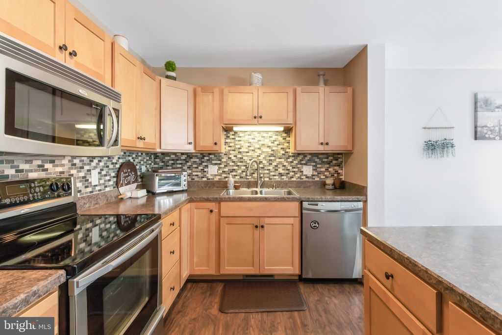 Photo of 304 Millstone Drive, Mountville, PA 17554 (MLS # PALA2052766)