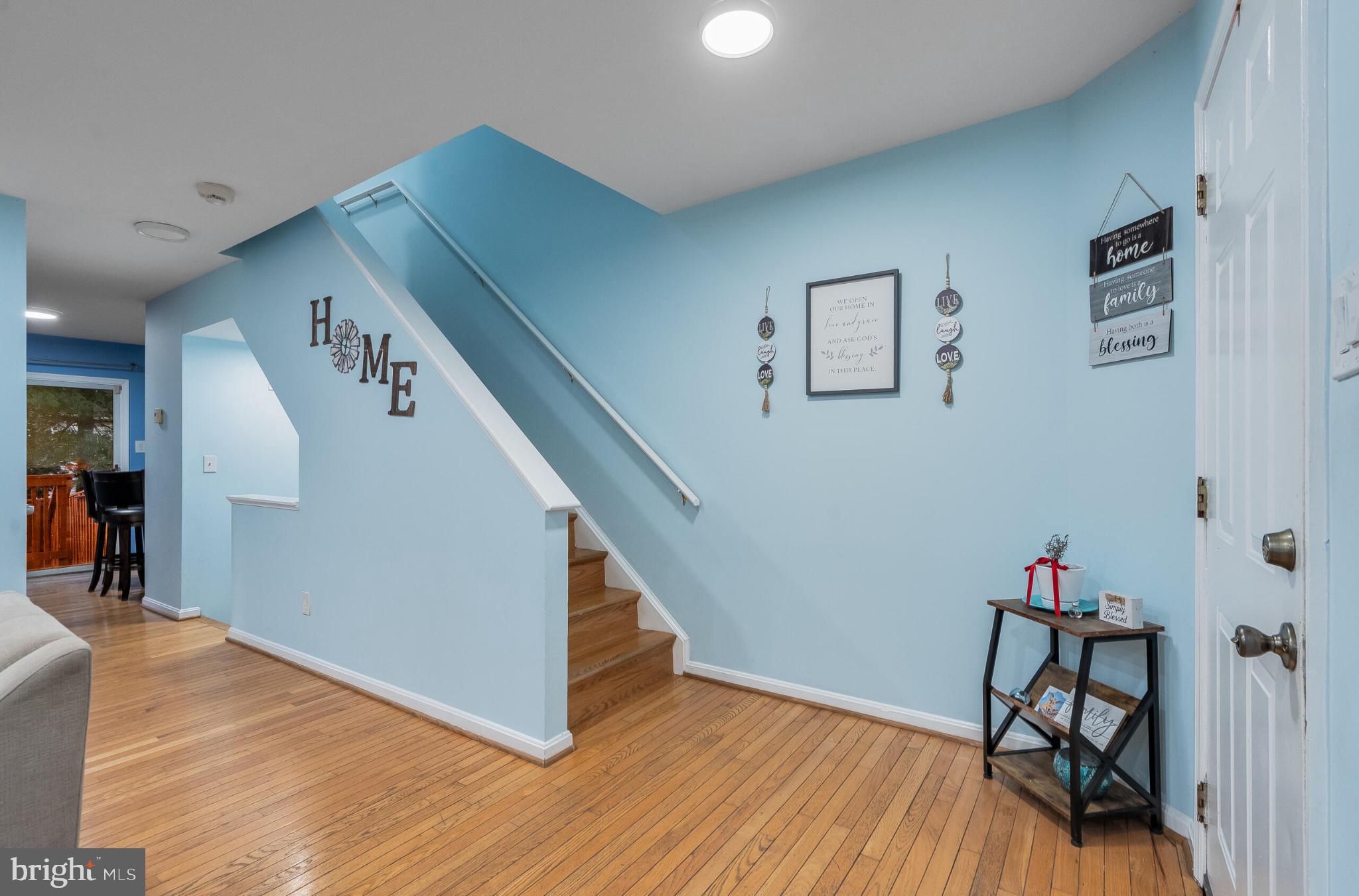 CENTRE RIDGE LAND BAY - Residential