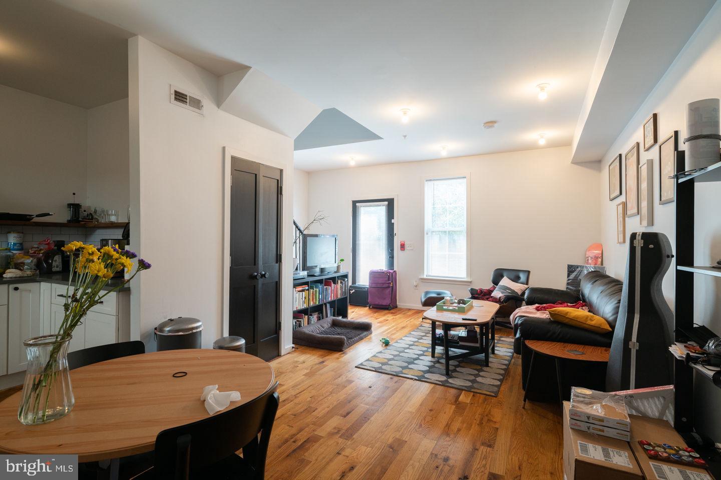 FISHTOWN - Commercial Sale