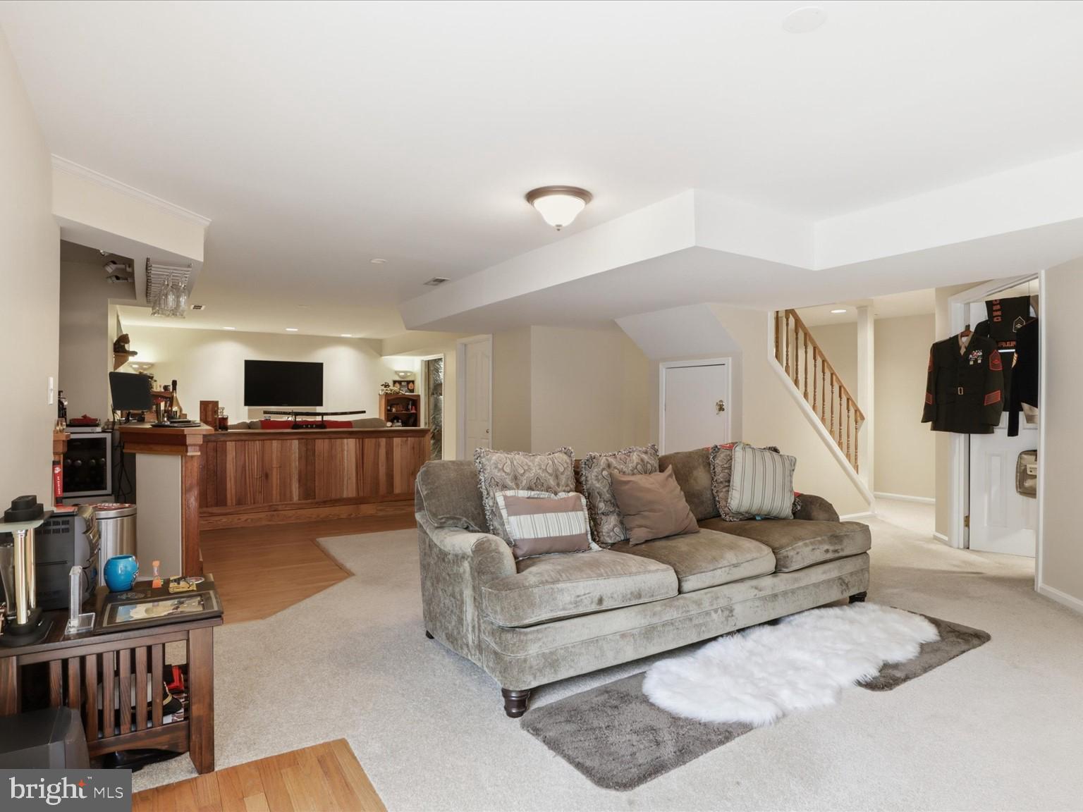 ROSE VILLAGE - Residential