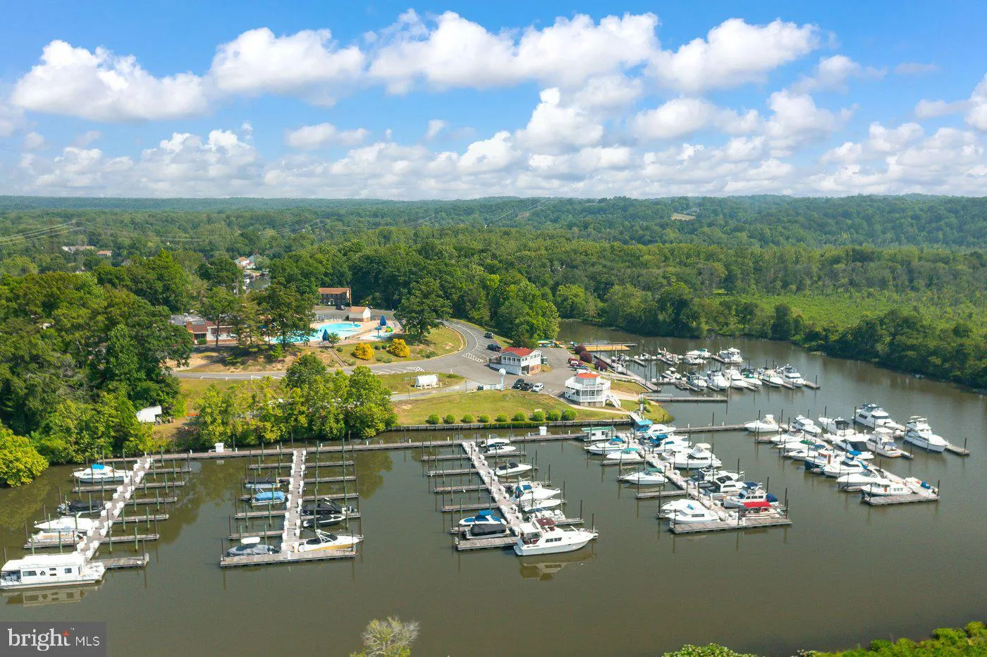 Stafford, Virginia 22554, United States, 4 Bedrooms Bedrooms, ,3 BathroomsBathrooms,Residential,Contingent,127659