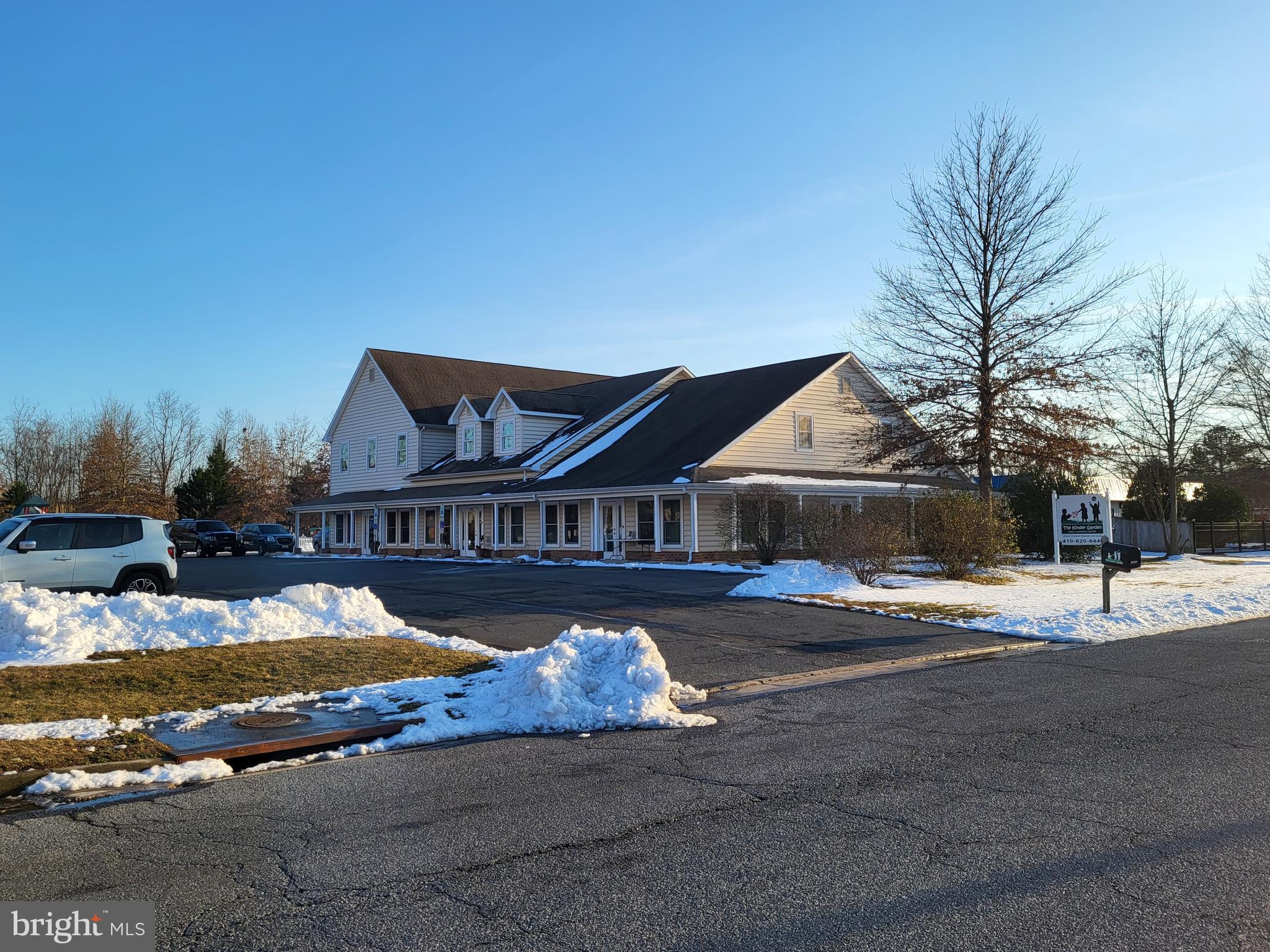 GLEBE BUSINESS PARK - Commercial Sale