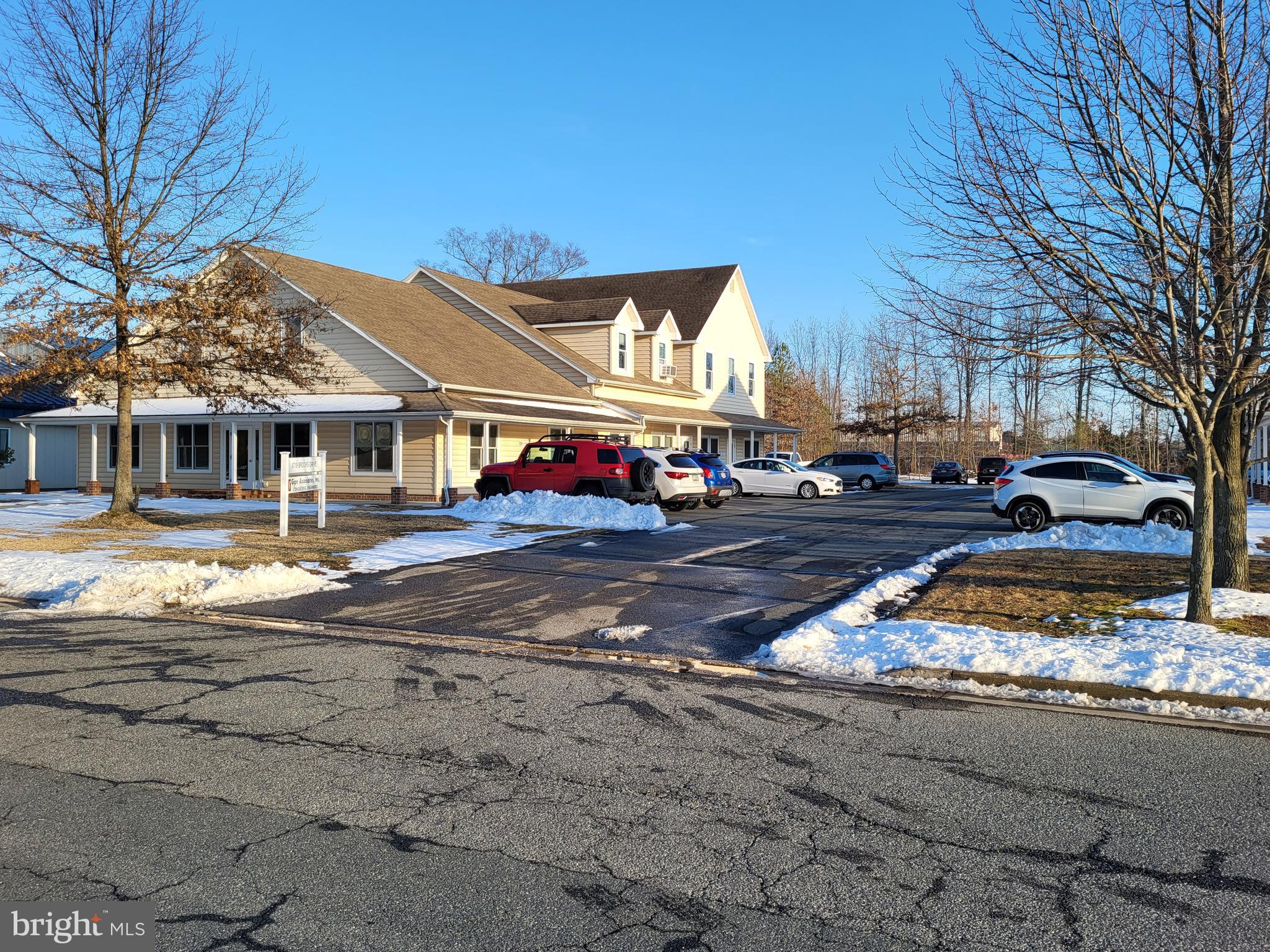 GLEBE BUSINESS PARK - Commercial Sale