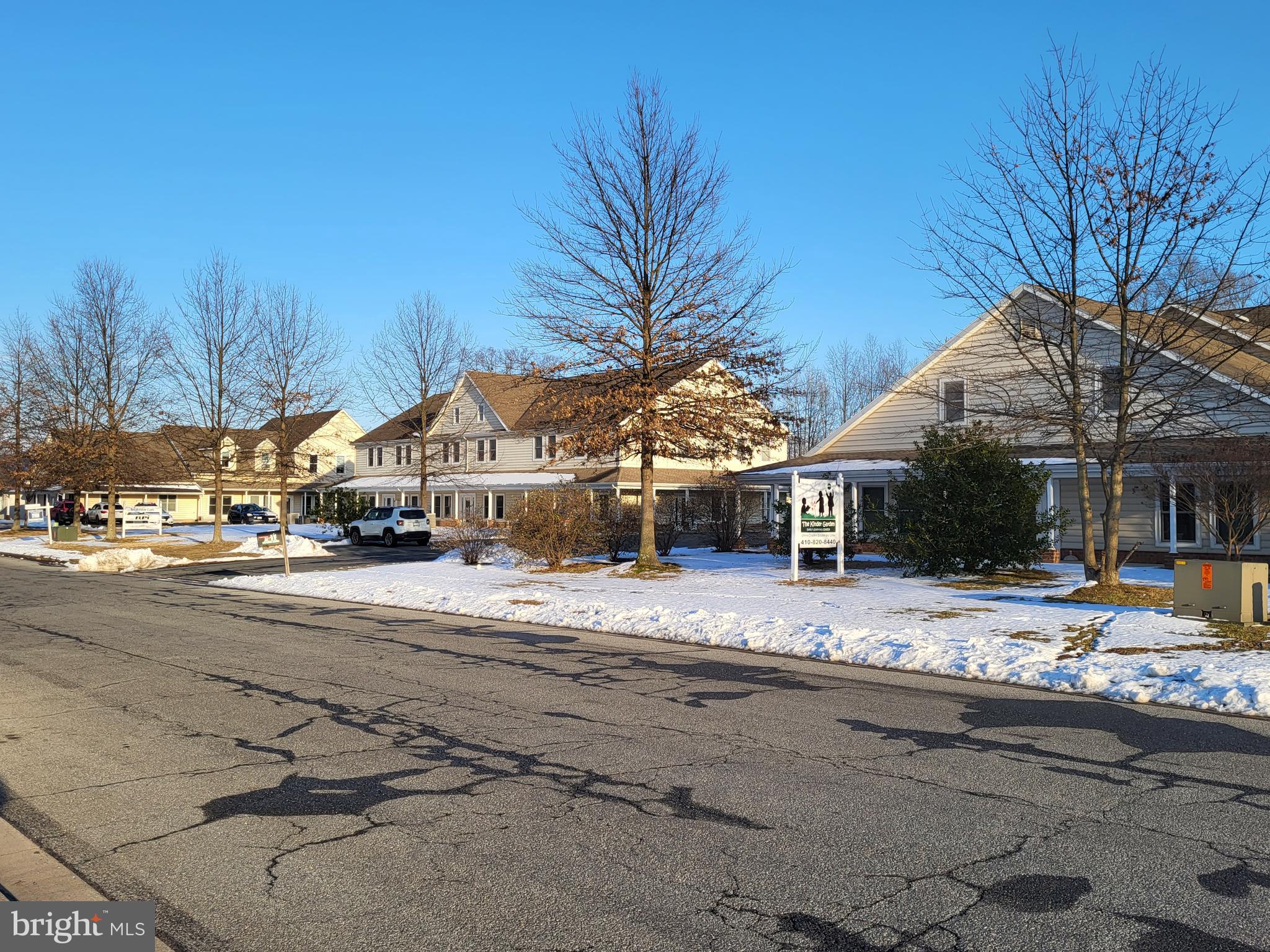 GLEBE BUSINESS PARK - Commercial Sale