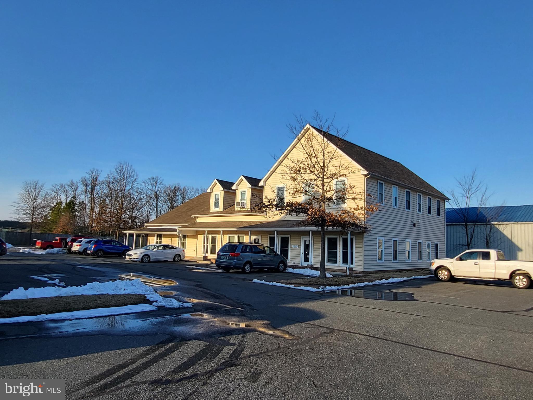 GLEBE BUSINESS PARK - Commercial Sale