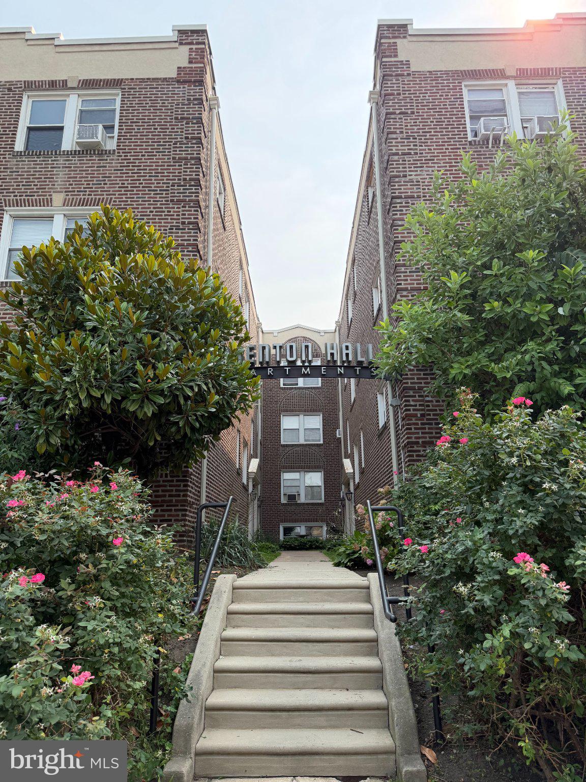 117 ESSEX AVENUE B301