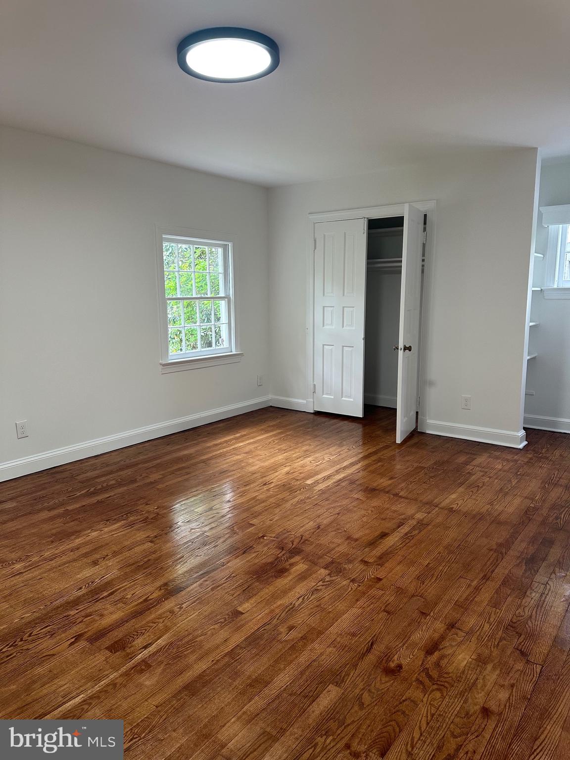 WILTON WOODS - Residential