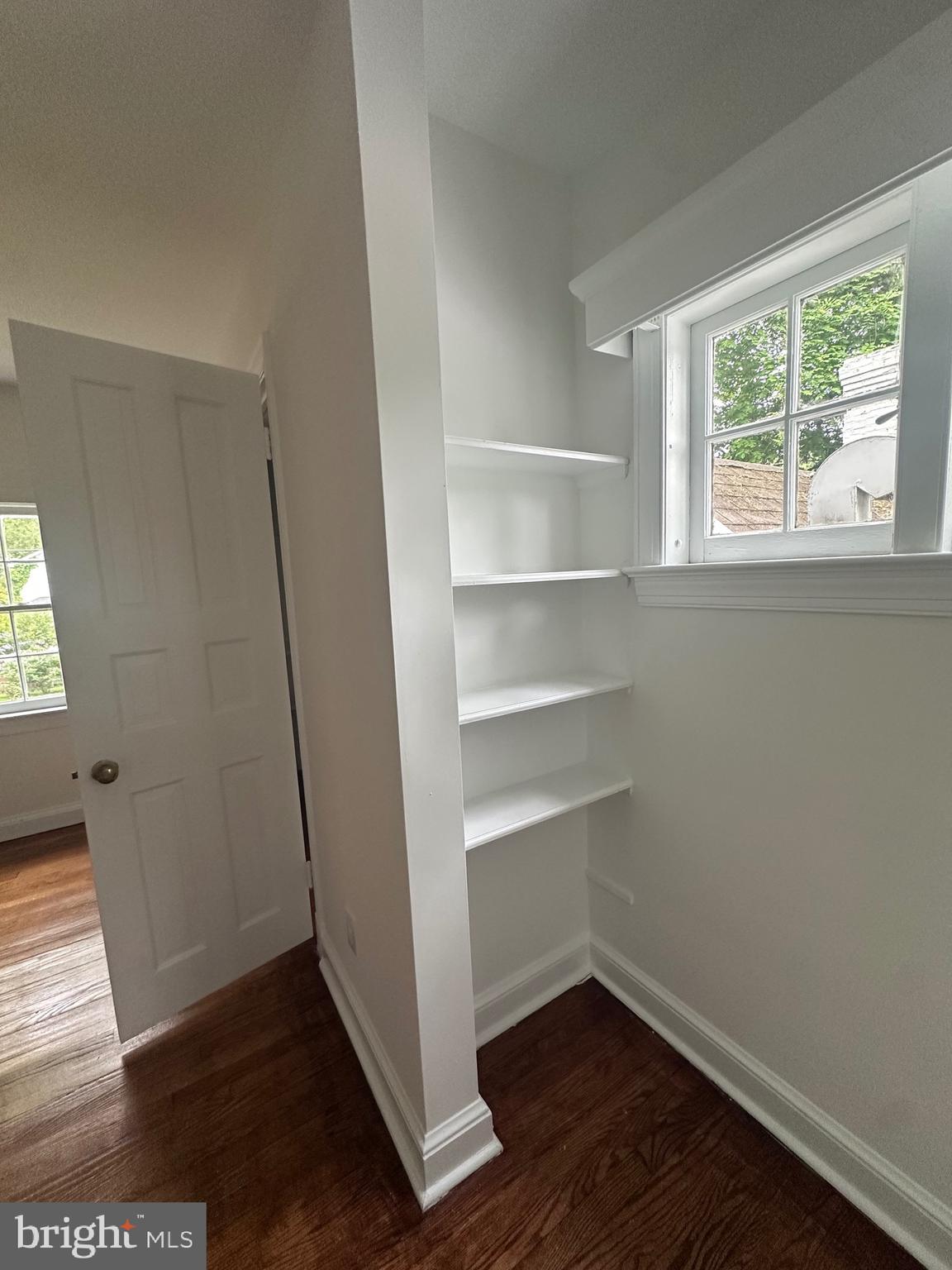 WILTON WOODS - Residential