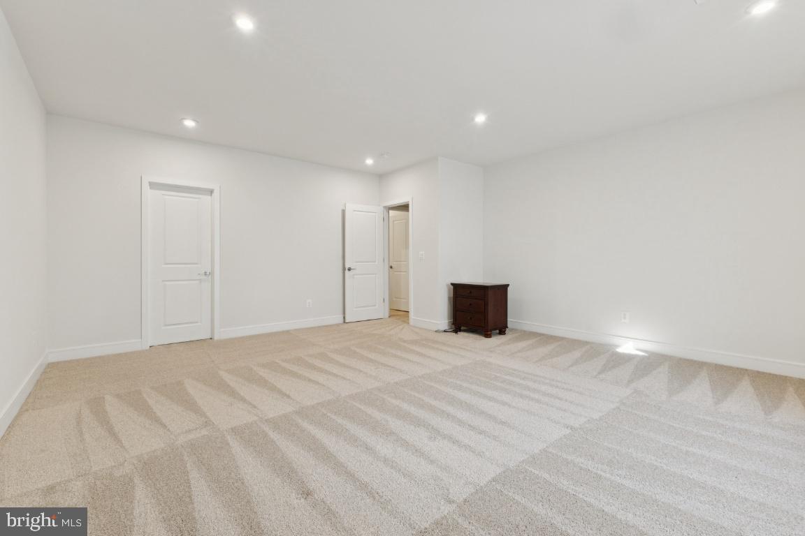 GLENMORE FARM - Residential