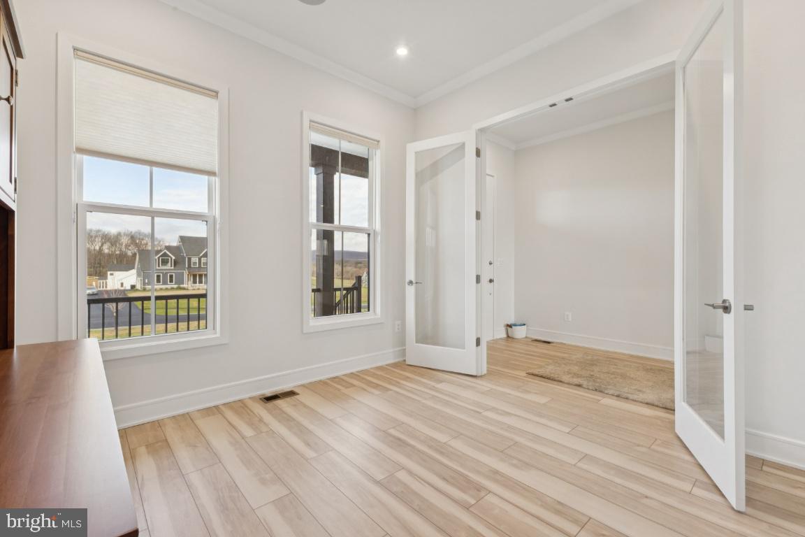 38732 SILVER KING CIRCLE