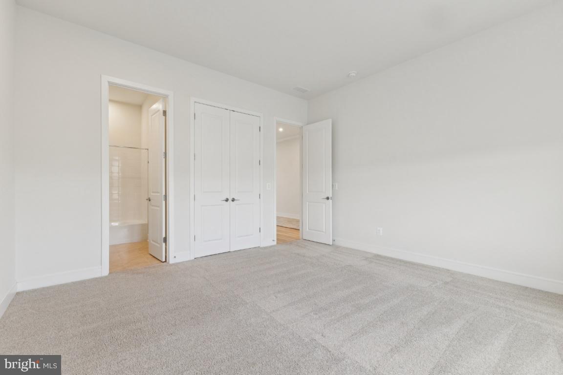 GLENMORE FARM - Residential