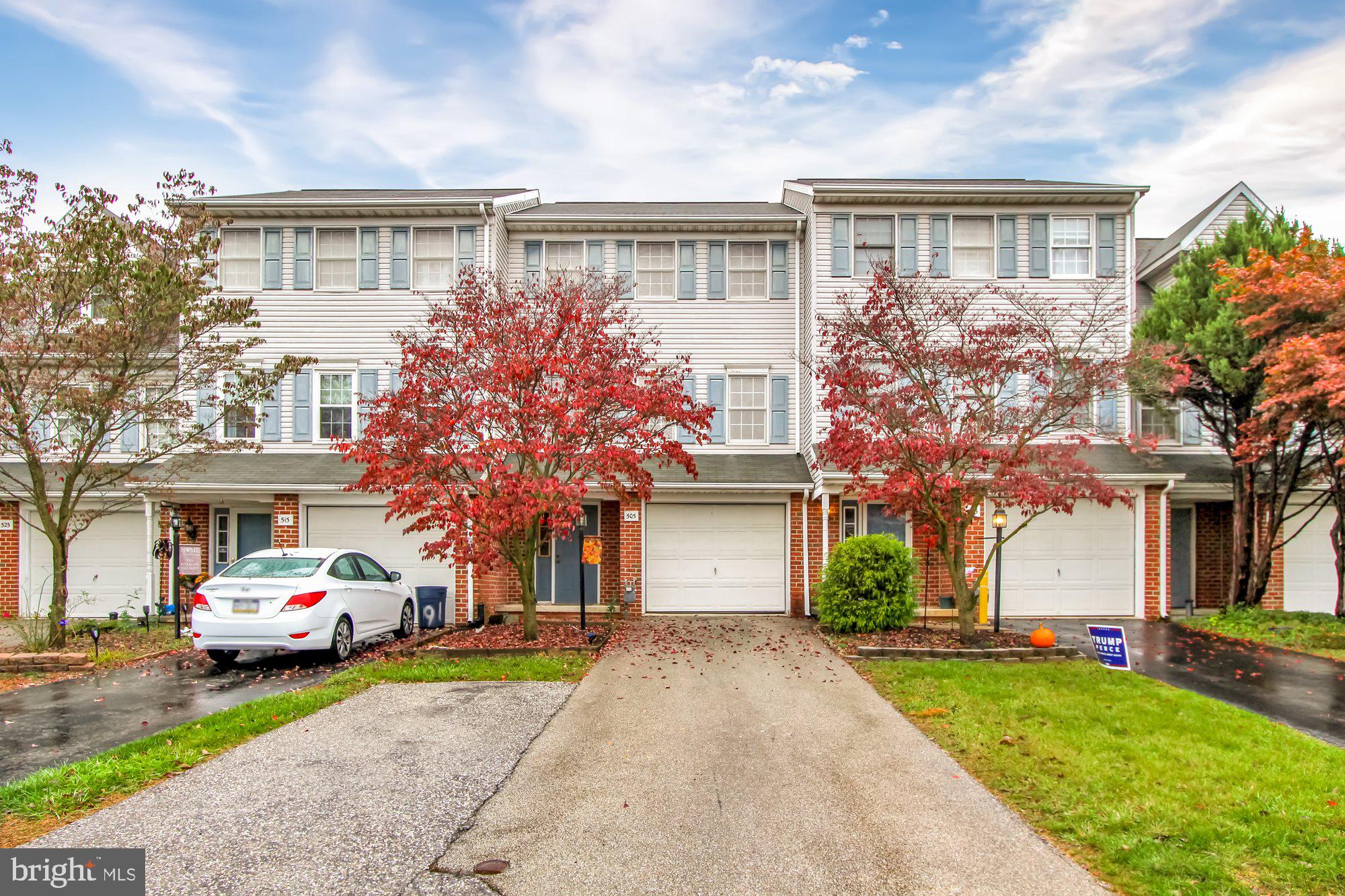 WOODMONT ESTATES - Residential