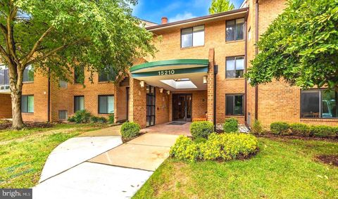 Photo of 15210 Elkridge Way #91-3K, SILVER SPRING, MD 20906 (MLS # MDMC2208290)