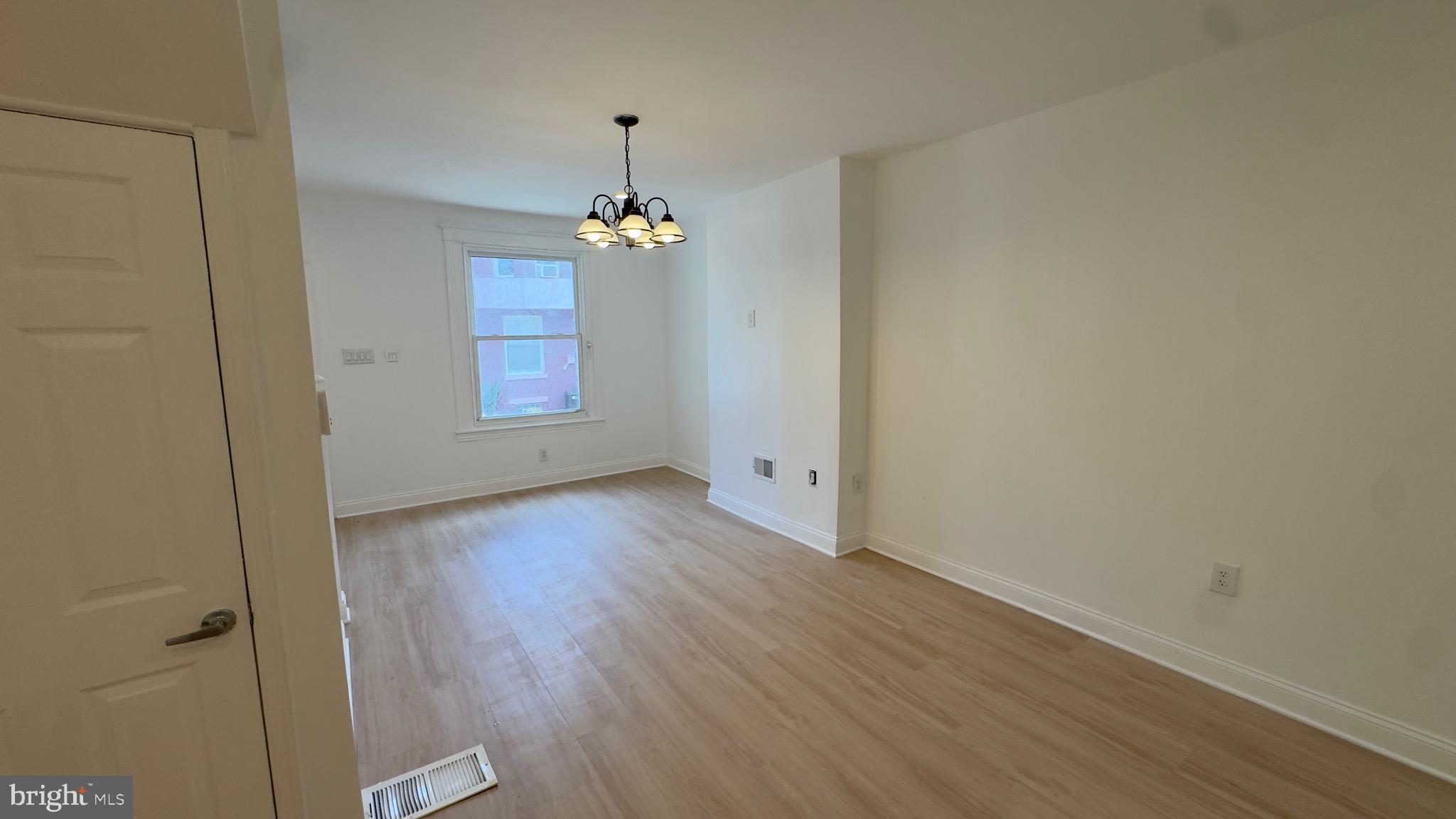 HARROWGATE - Residential