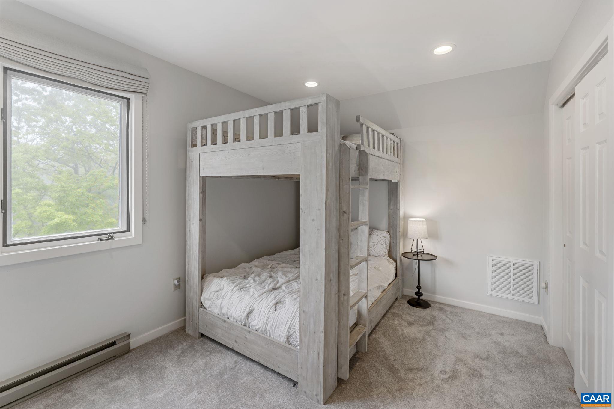 WINTERGREEN RESORT - Residential