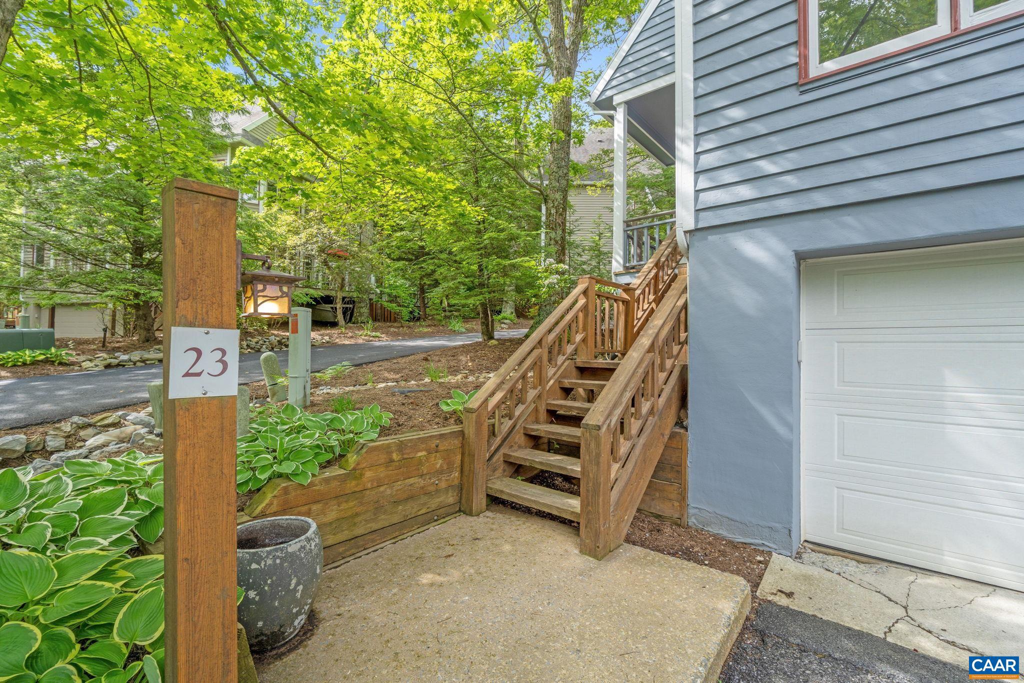 WINTERGREEN RESORT - Residential