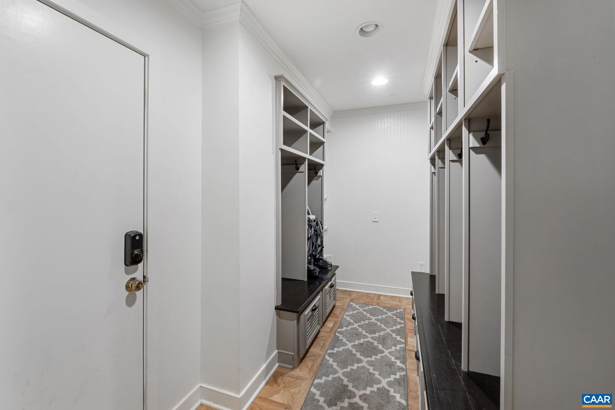 WINTERGREEN RESORT - Residential